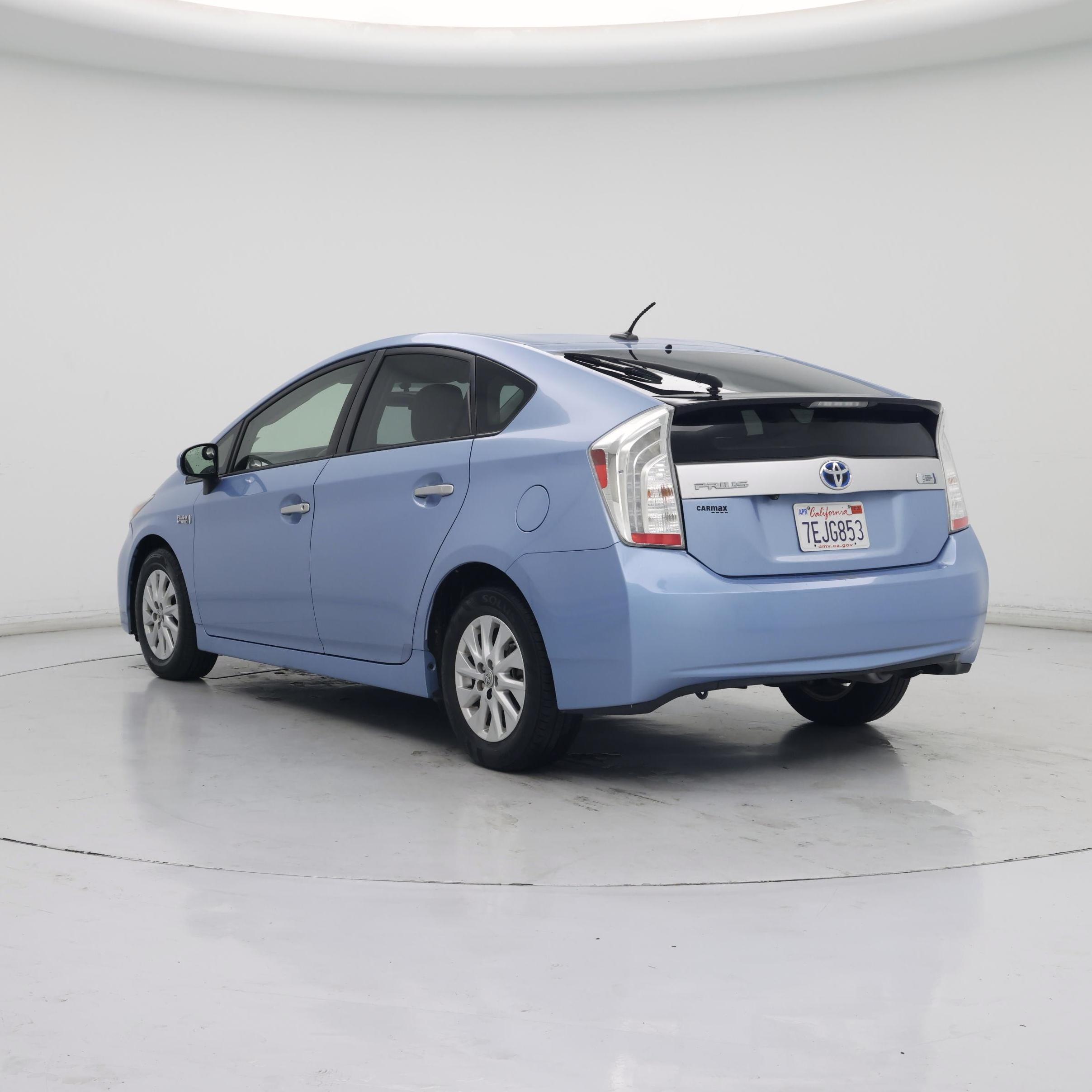 Thumbnail: 2014 Toyota Prius - 2