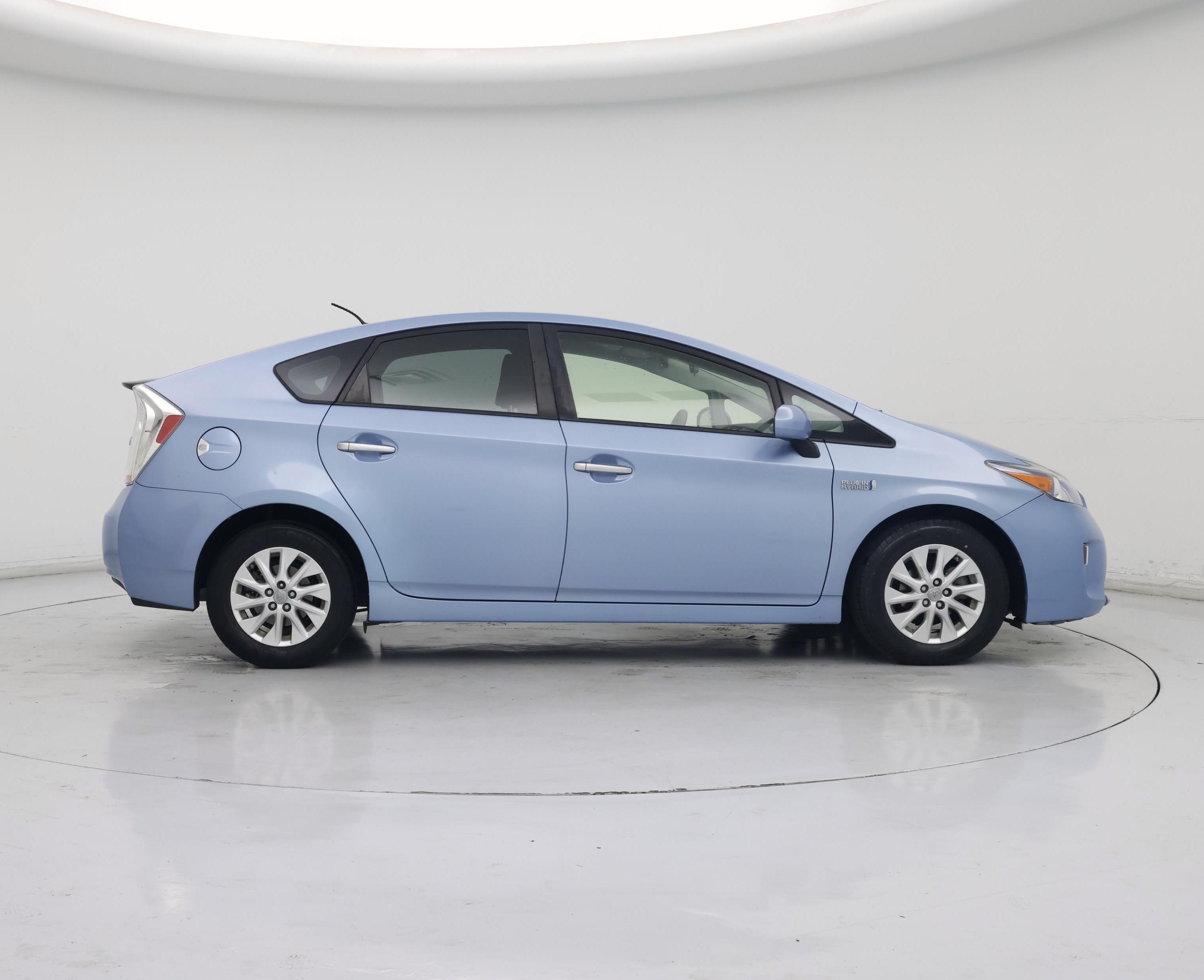 Thumbnail: 2014 Toyota Prius - 7
