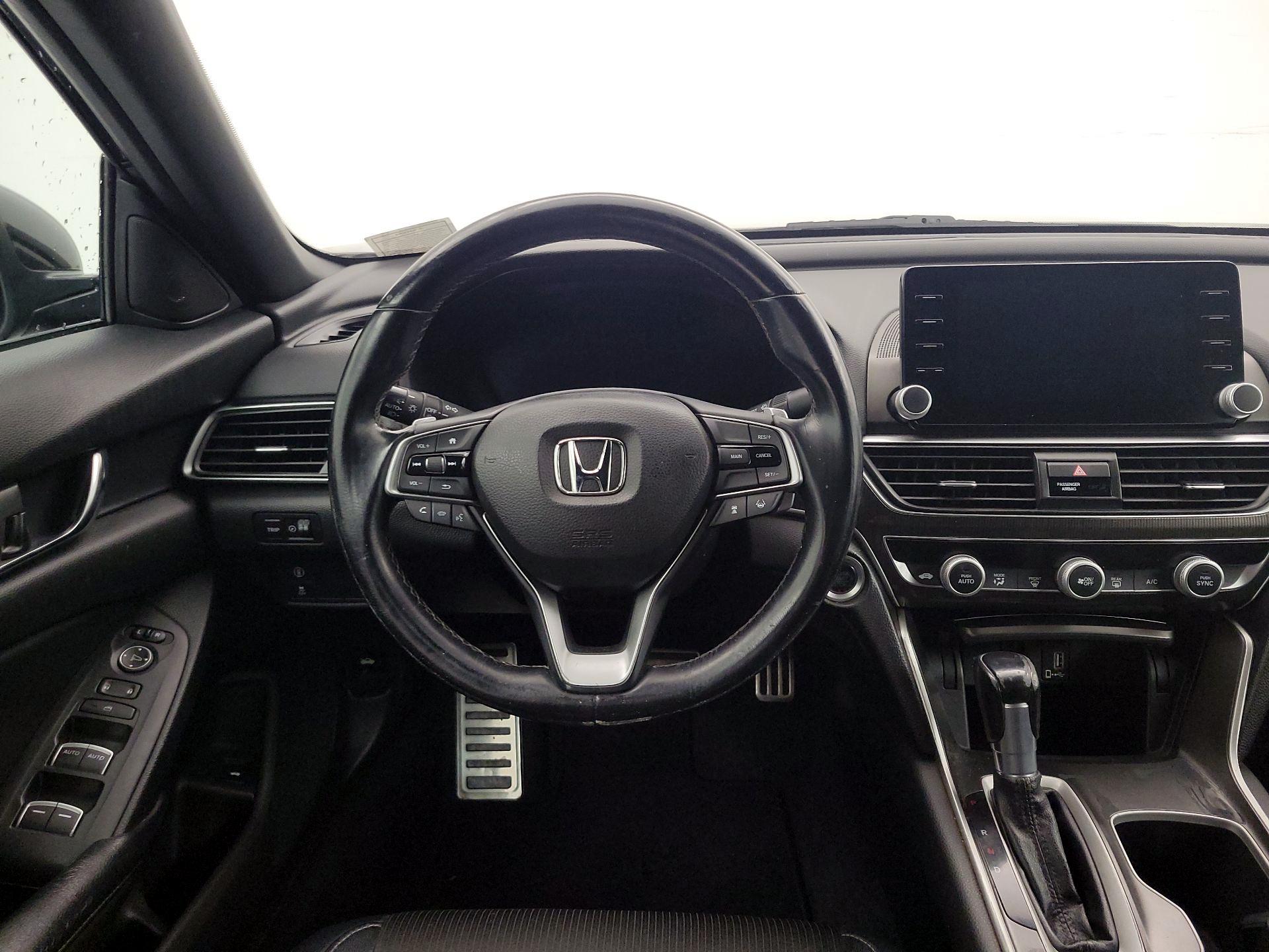 Thumbnail: 2018 Honda Accord - 10