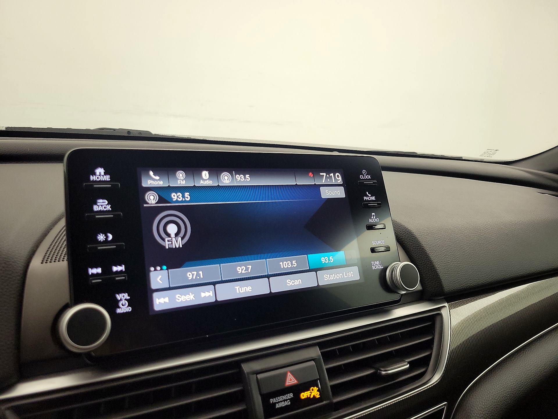 Thumbnail: 2018 Honda Accord - 15