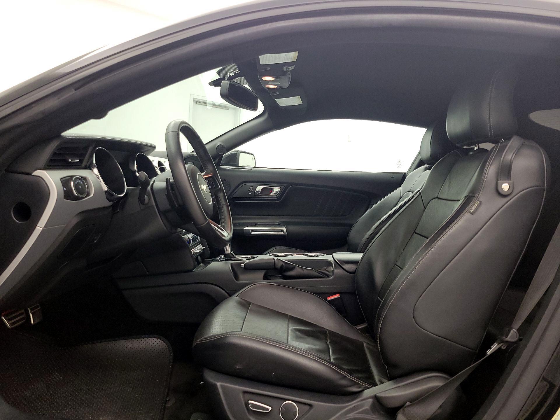 Thumbnail: 2015 Ford Mustang - 11