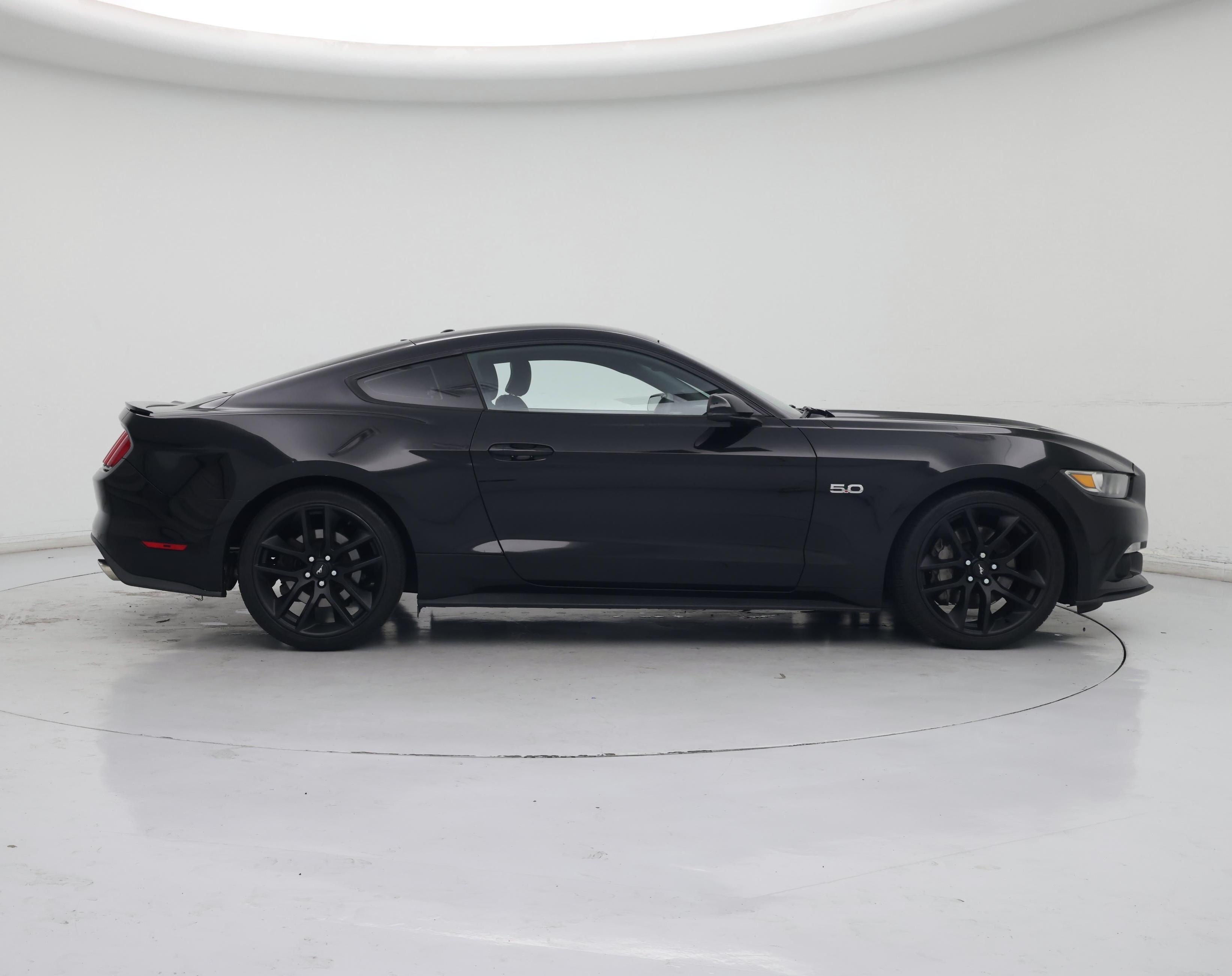 Thumbnail: 2015 Ford Mustang - 7