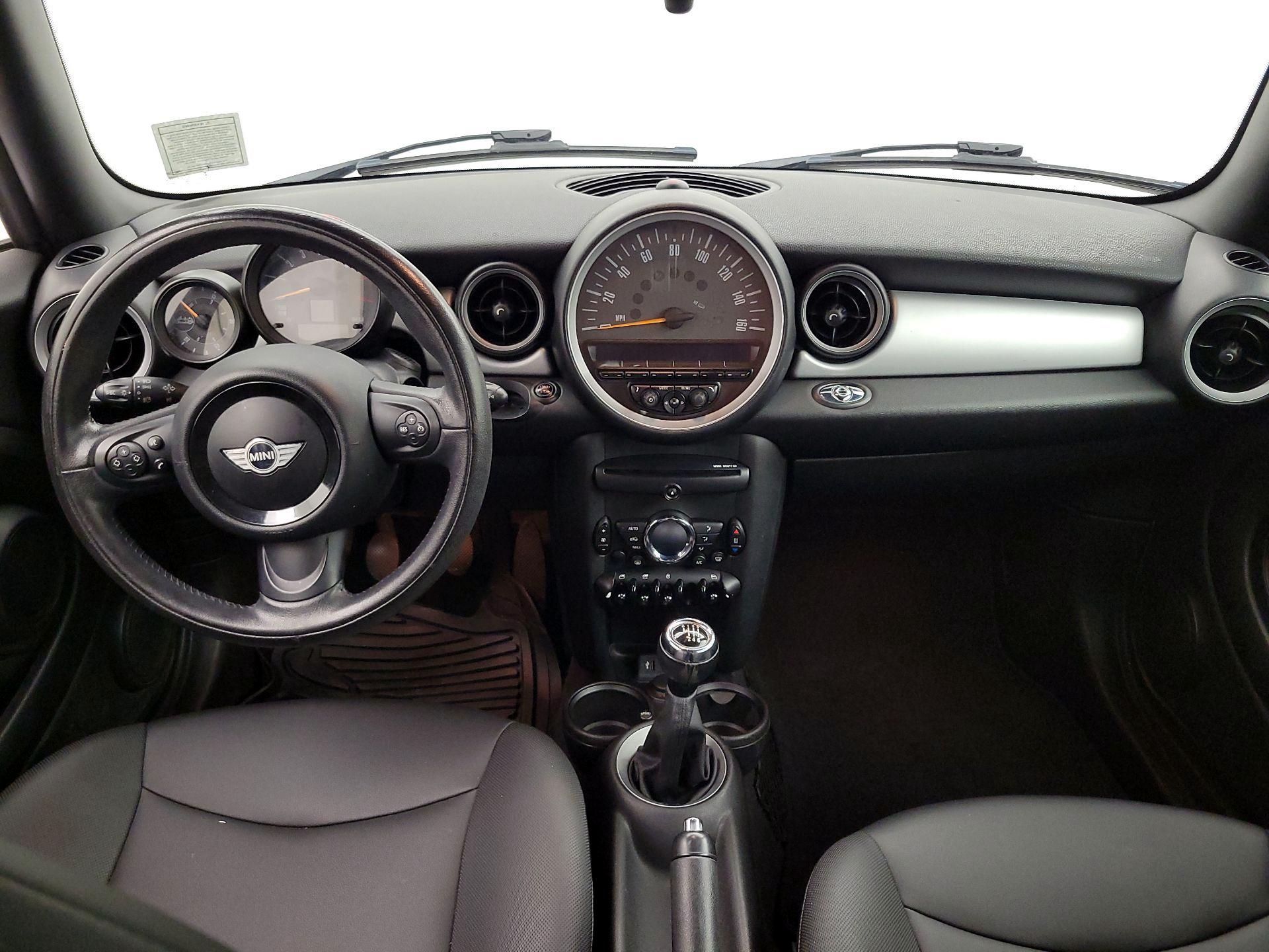 Thumbnail: 2015 MINI Cooper - 9