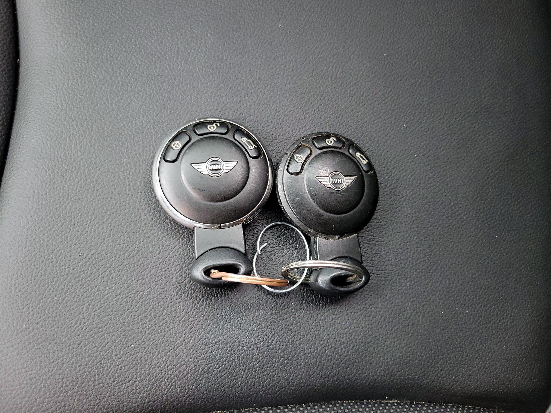 Thumbnail: 2015 MINI Cooper - 20