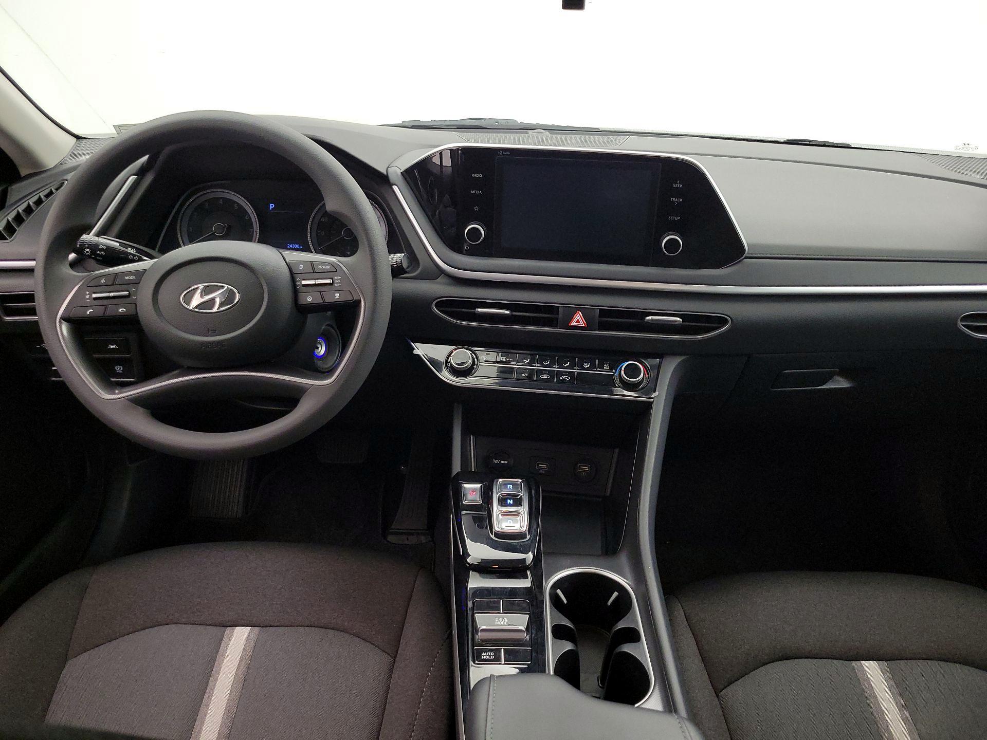 Thumbnail: 2021 Hyundai Sonata - 9