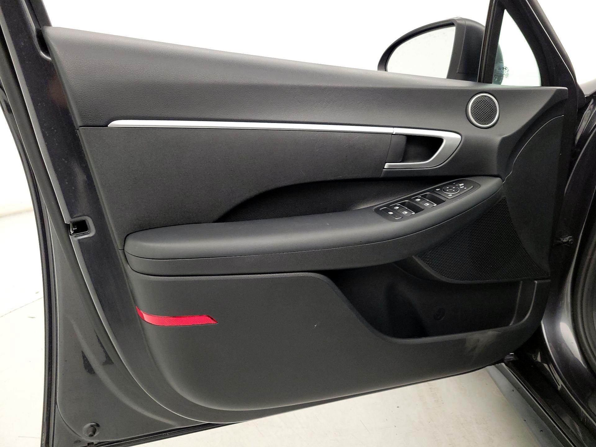 Thumbnail: 2021 Hyundai Sonata - 12