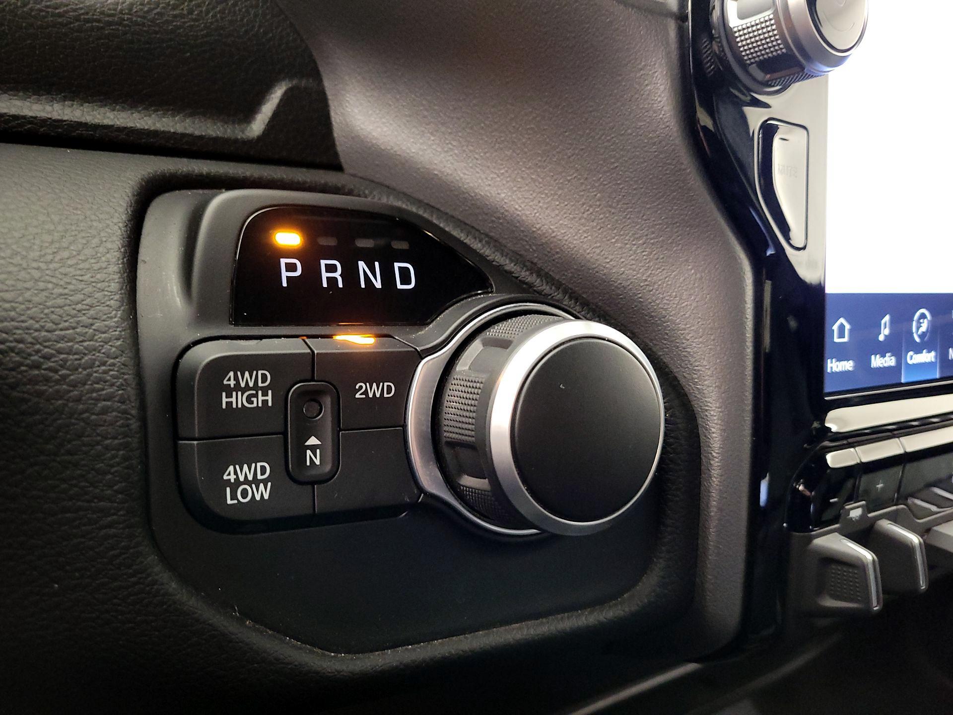 Thumbnail: 2024 RAM 2500 - 18