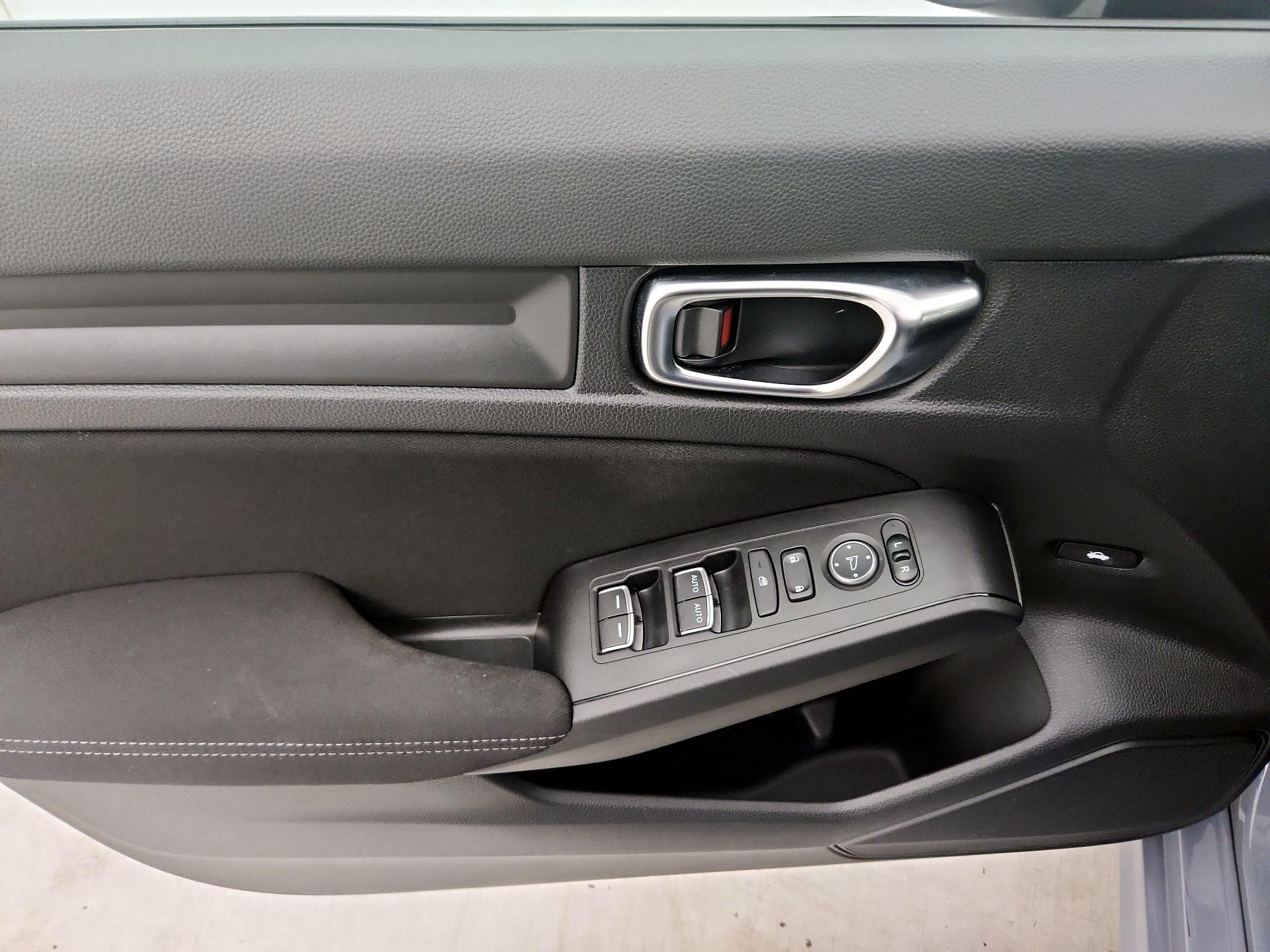 Thumbnail: 2022 Honda Civic - 12