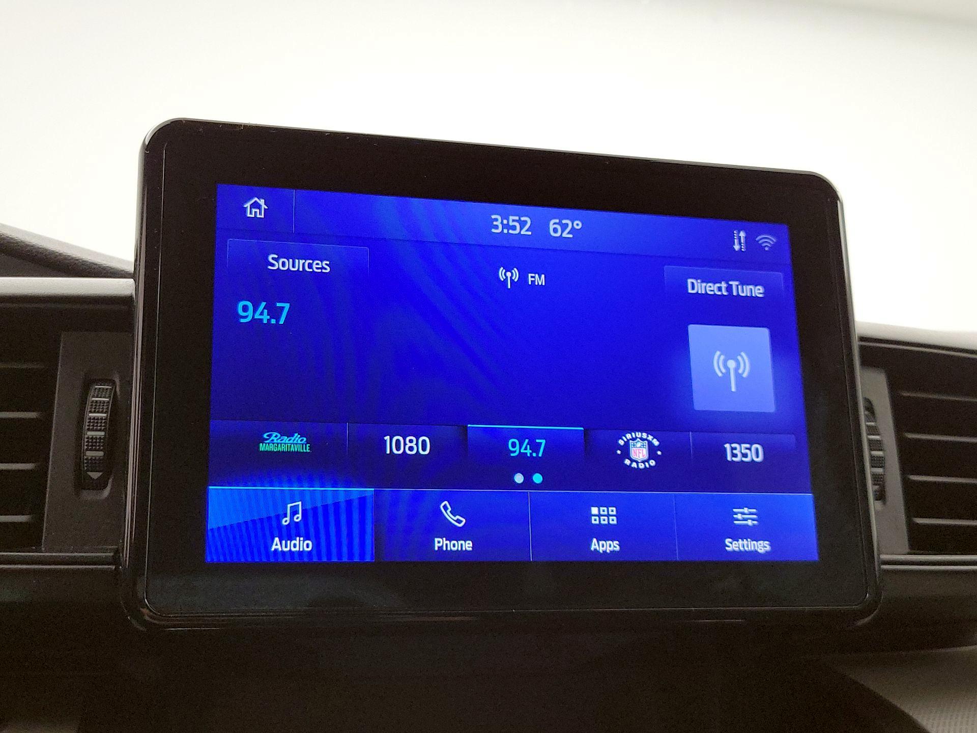 Thumbnail: 2020 Ford Explorer - 15