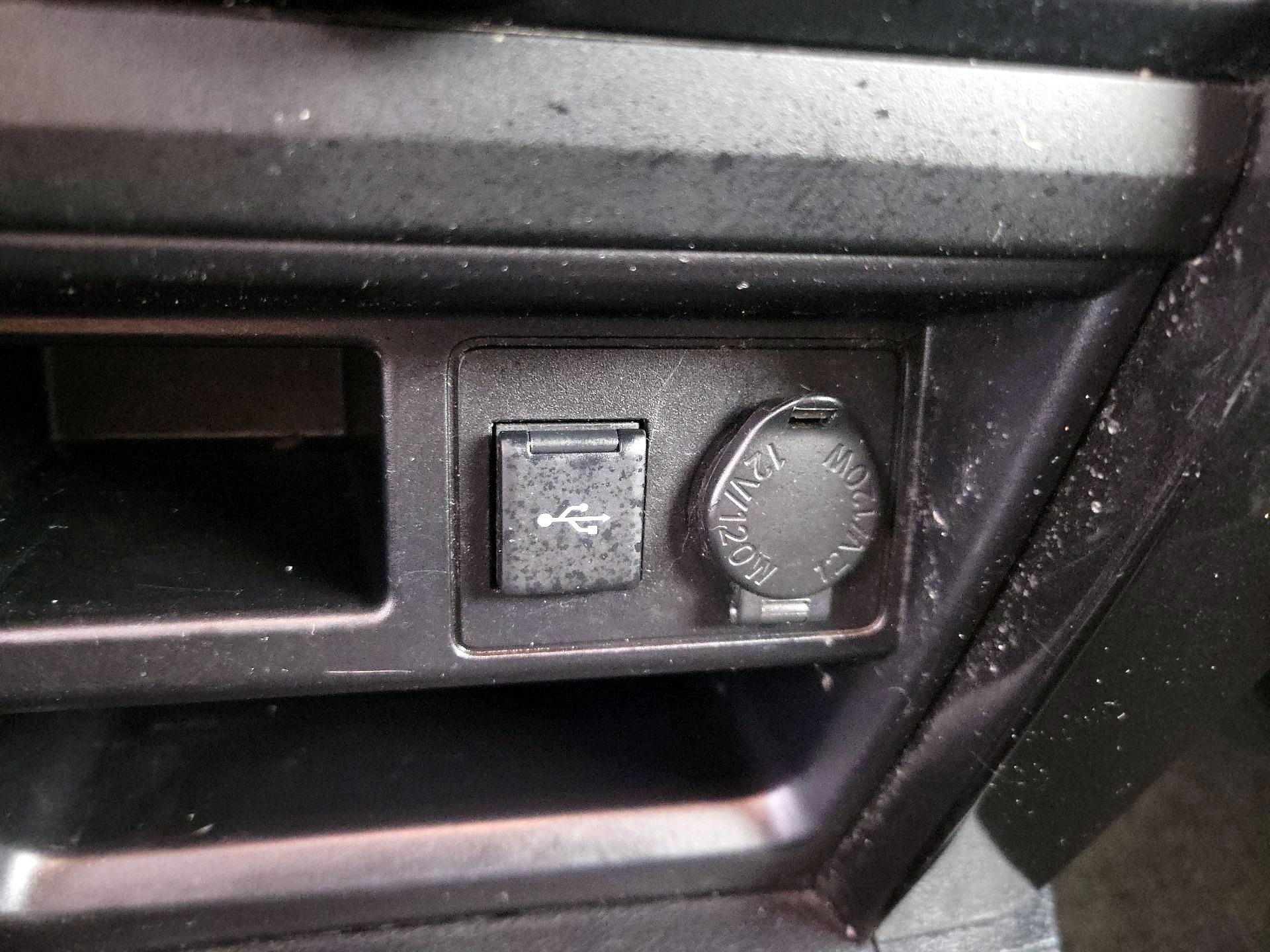 Thumbnail: 2021 Toyota 4Runner - 19