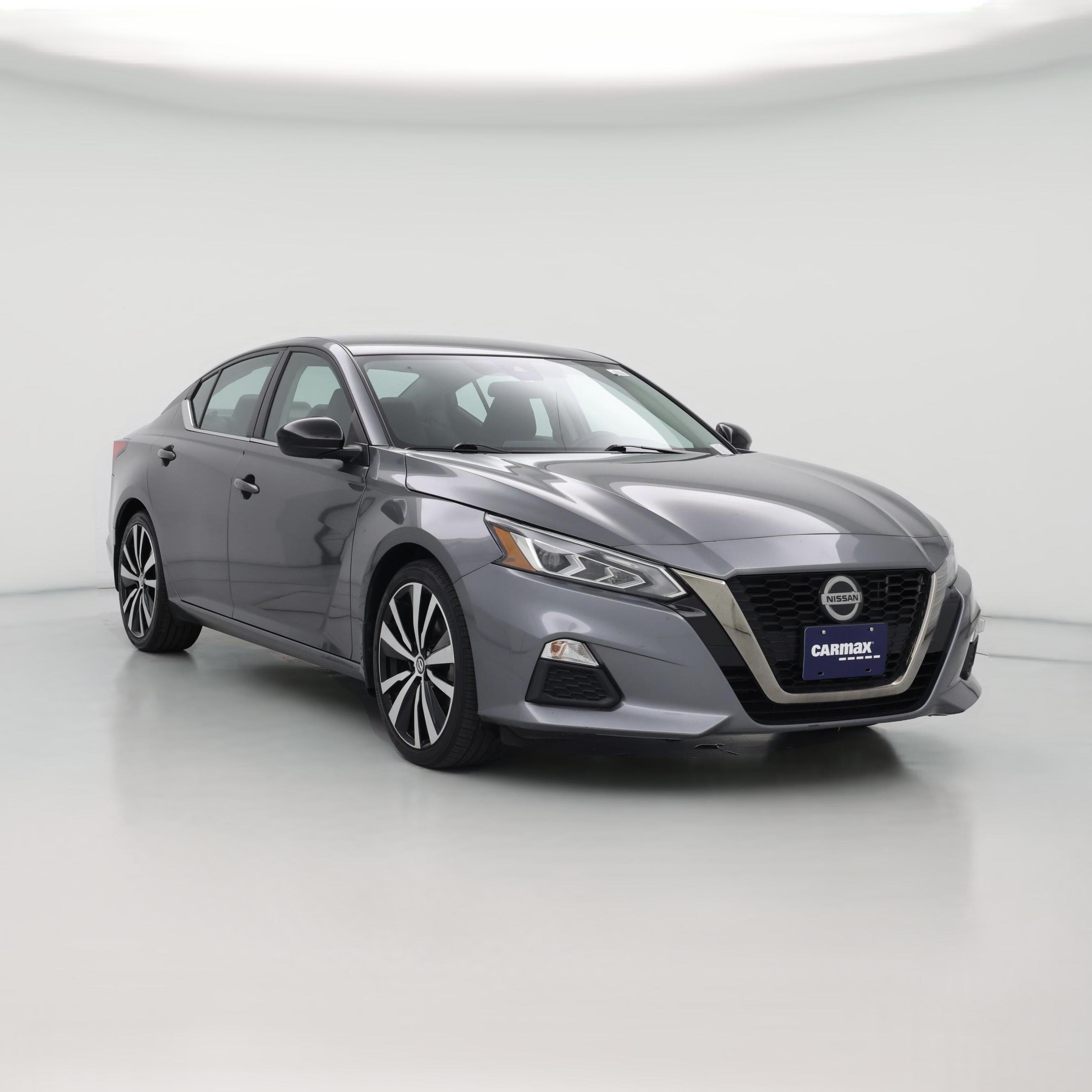 Thumbnail: 2022 Nissan Altima - 1
