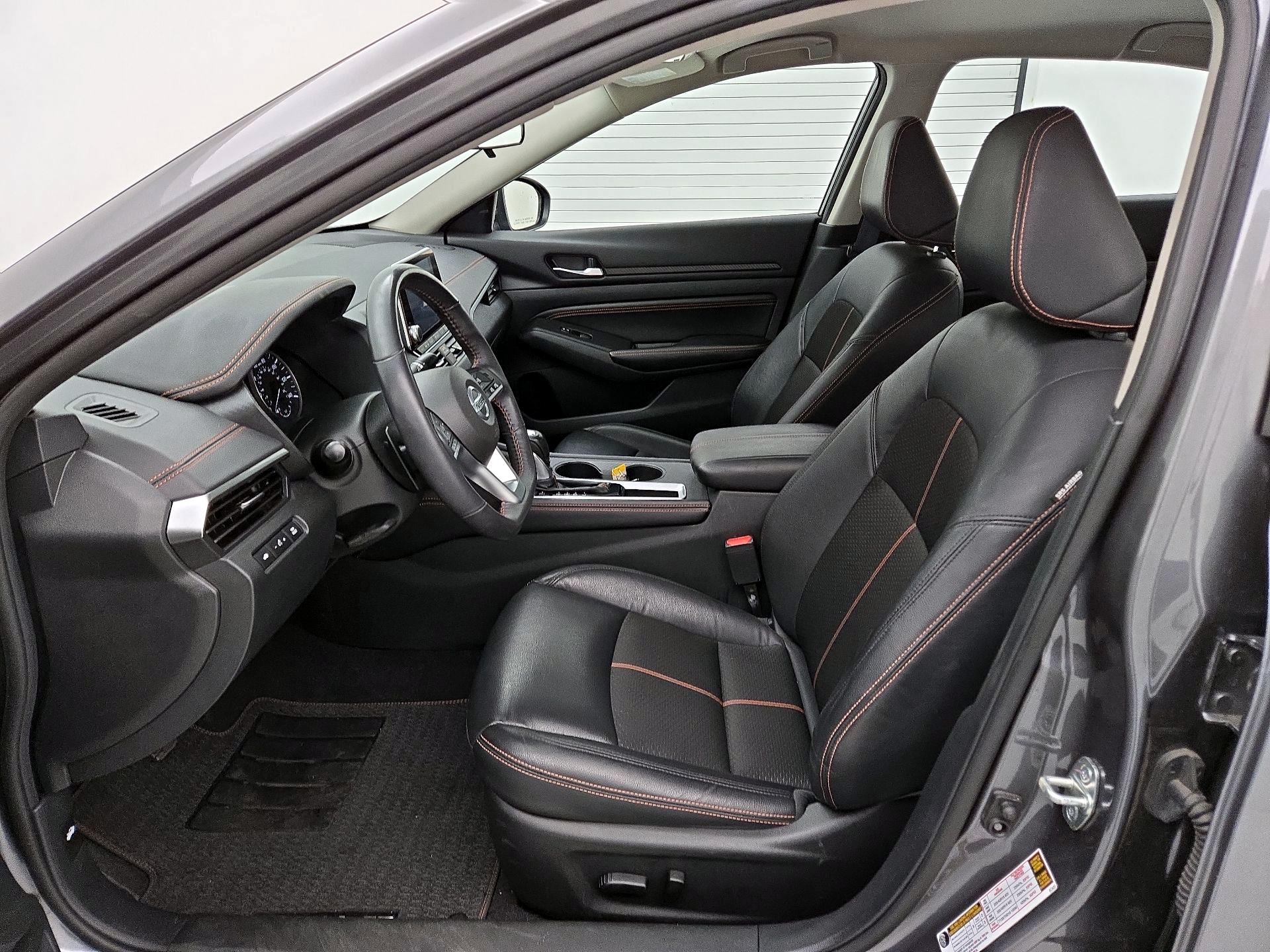 Thumbnail: 2022 Nissan Altima - 11