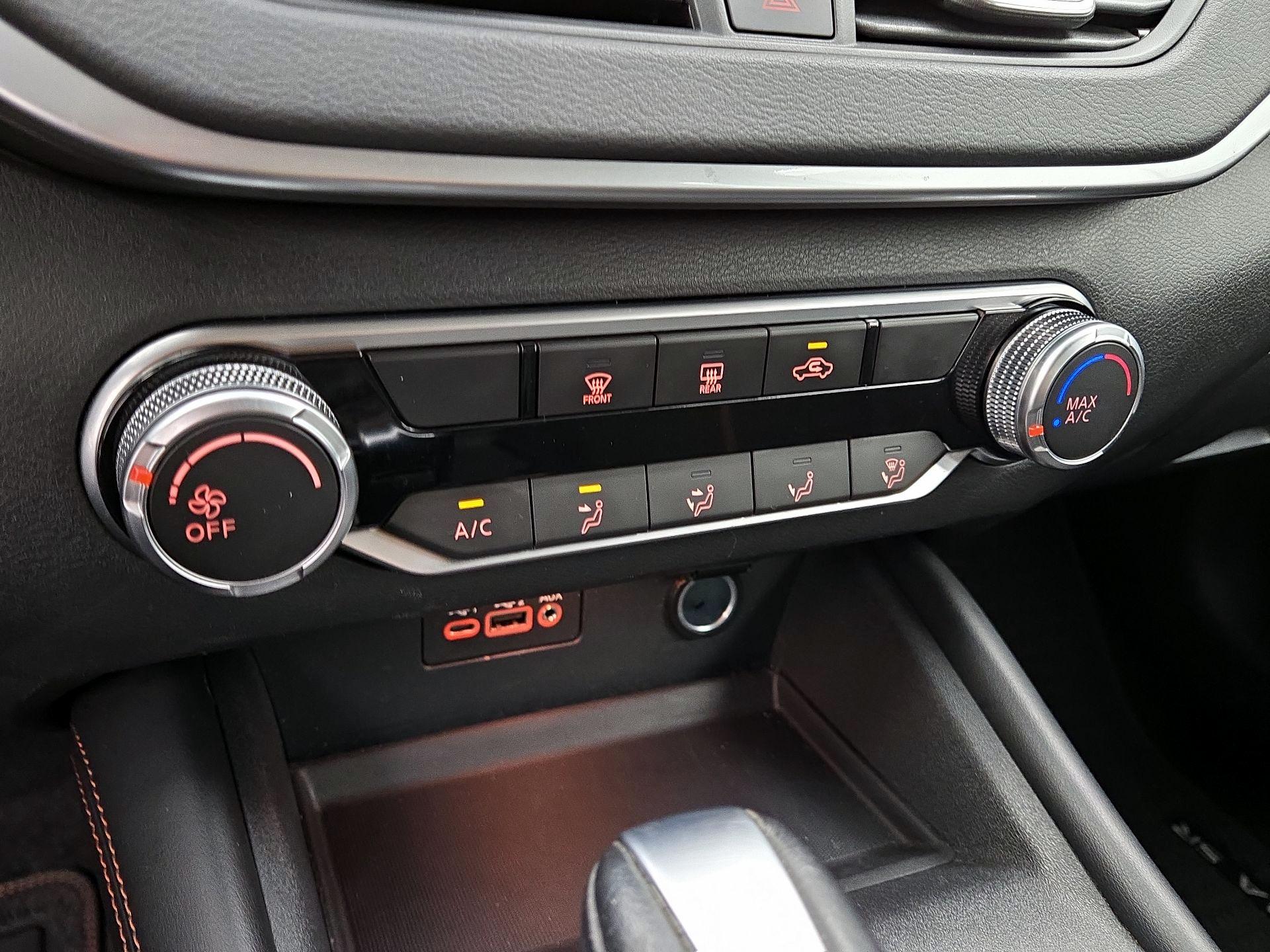 Thumbnail: 2022 Nissan Altima - 16