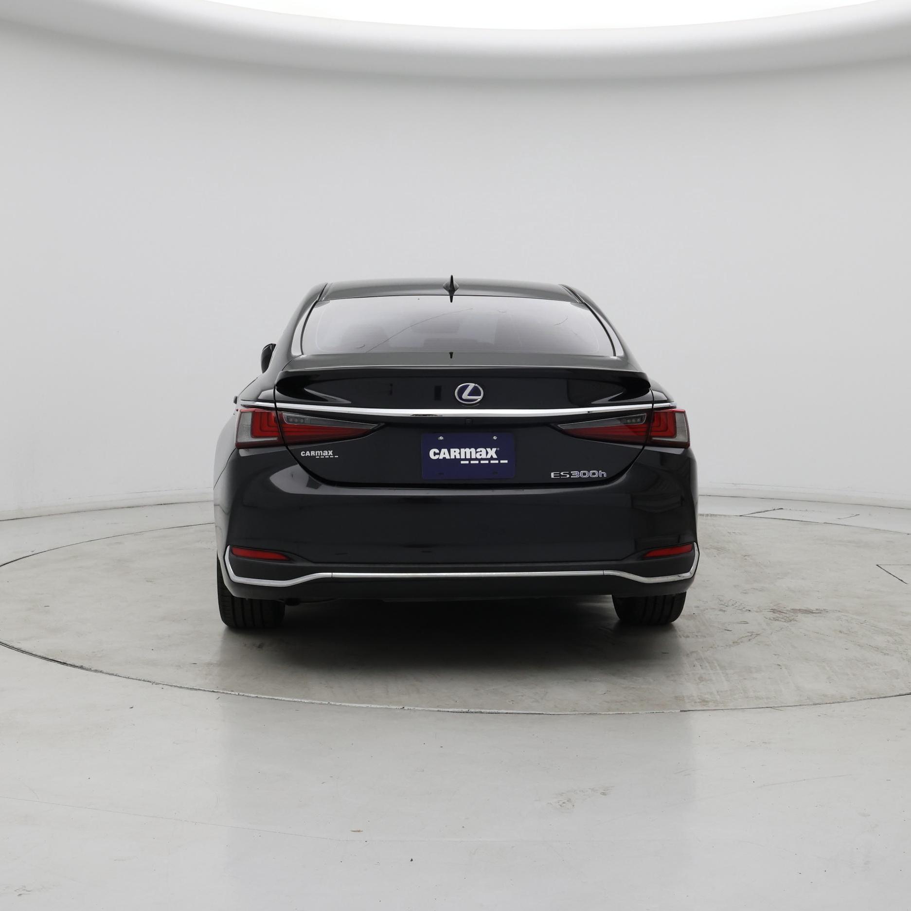 Thumbnail: 2022 Lexus ES - 6