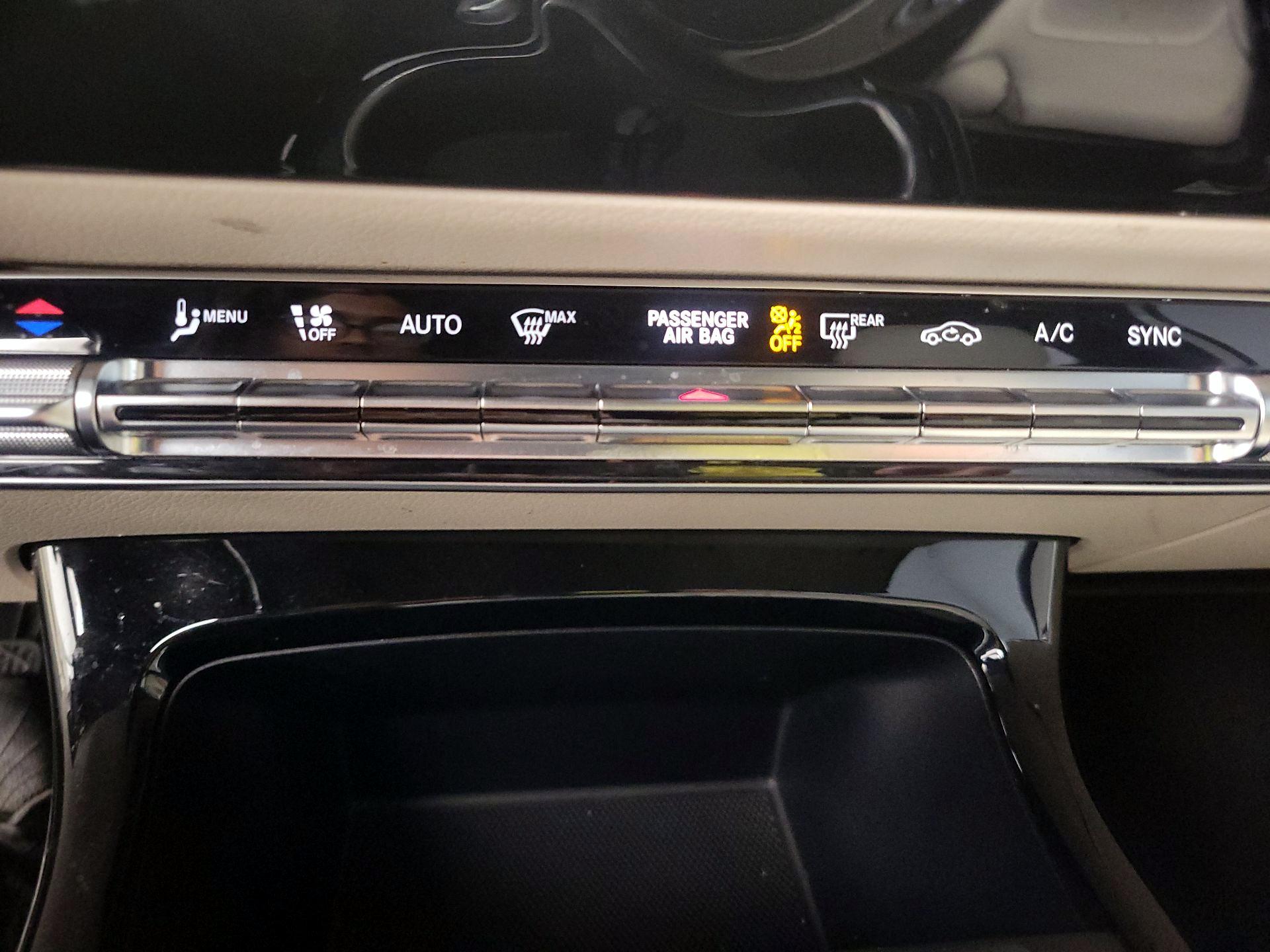 Thumbnail: 2020 Mercedes-Benz A-Class - 17