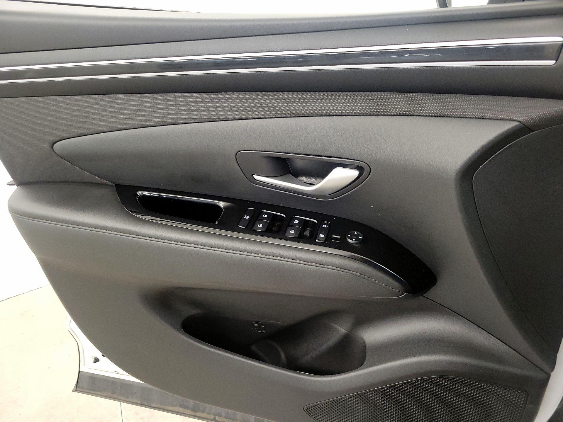 Thumbnail: 2024 Hyundai Tucson - 12