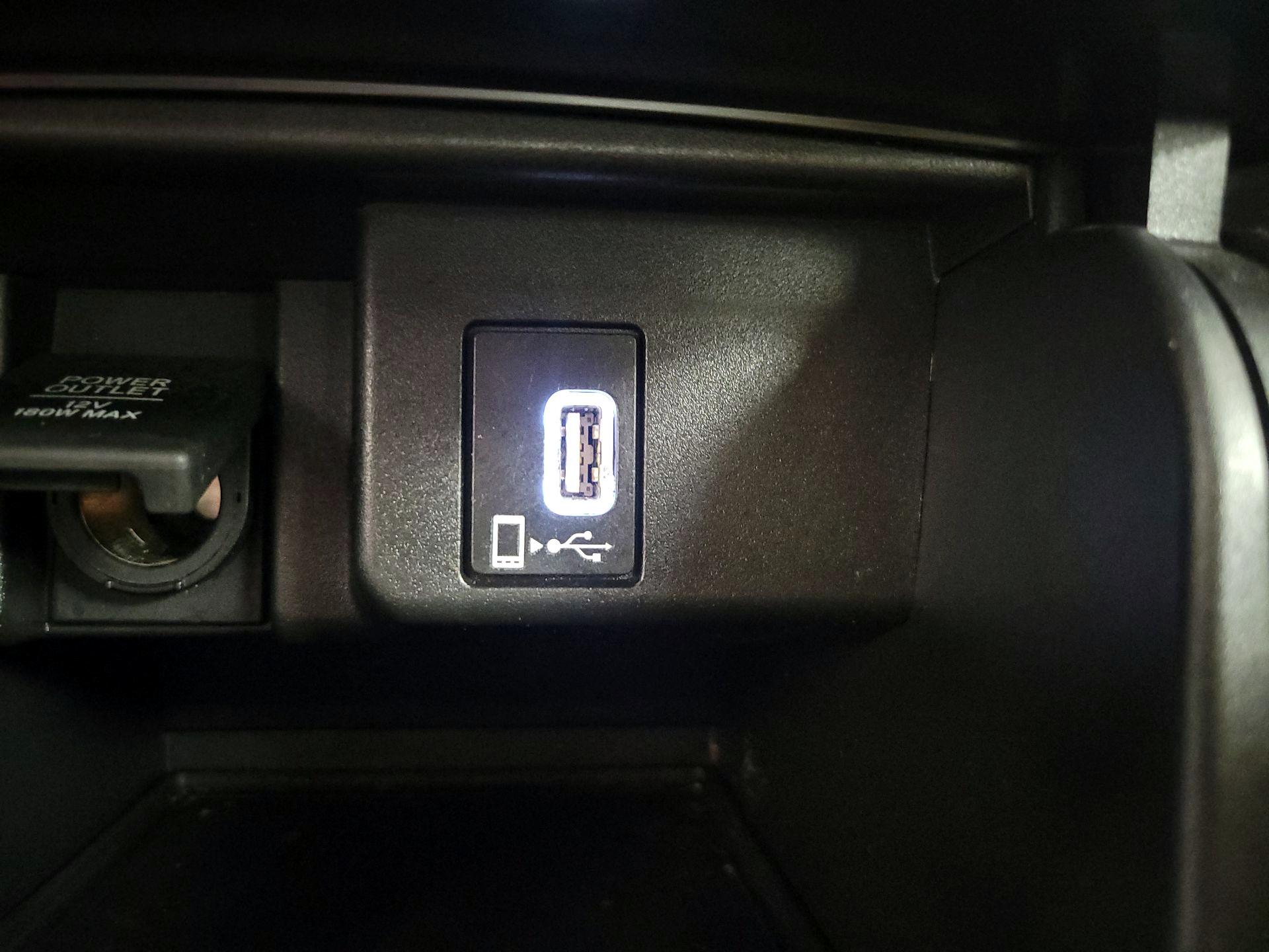 Thumbnail: 2018 Honda Accord - 18