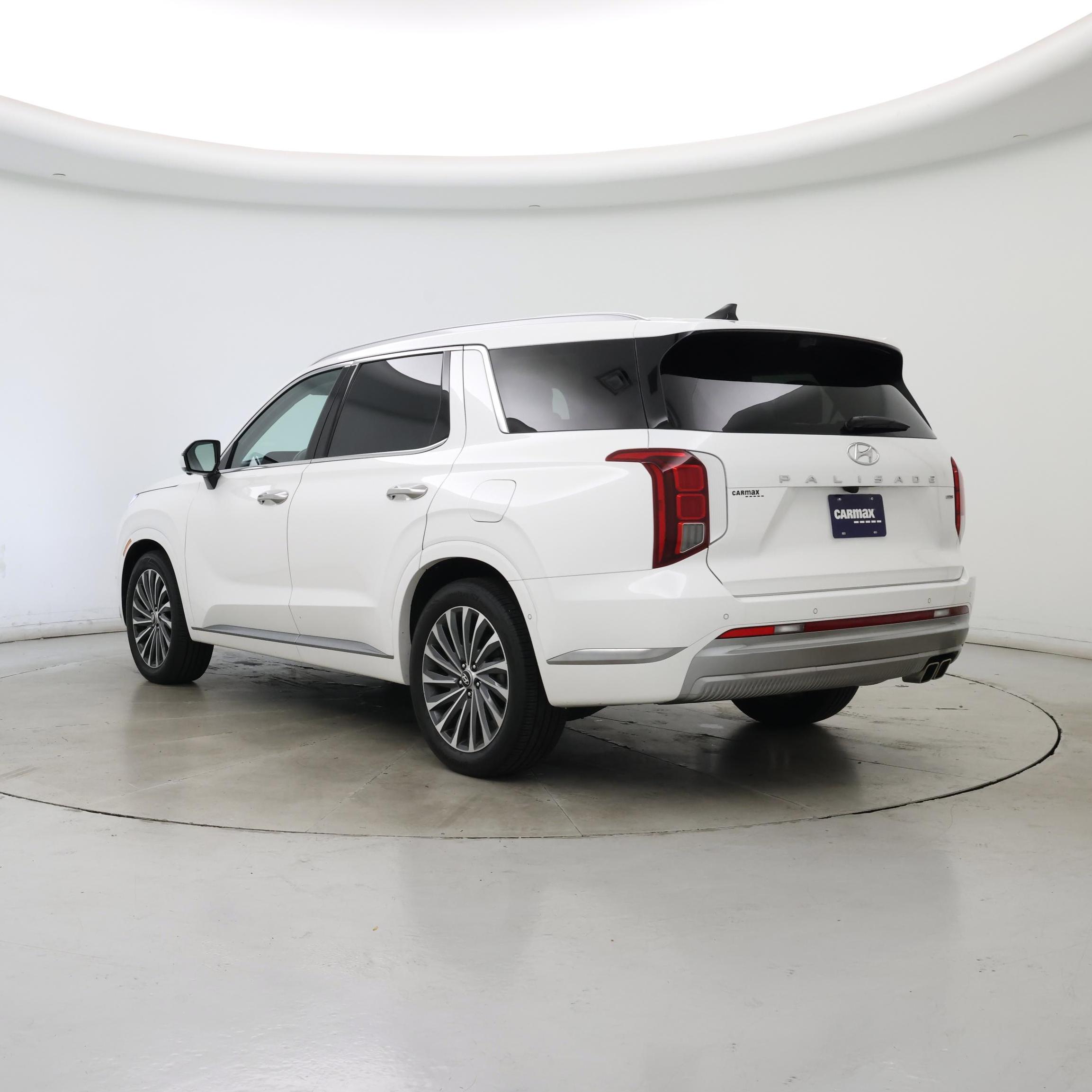 Thumbnail: 2023 Hyundai Palisade - 2