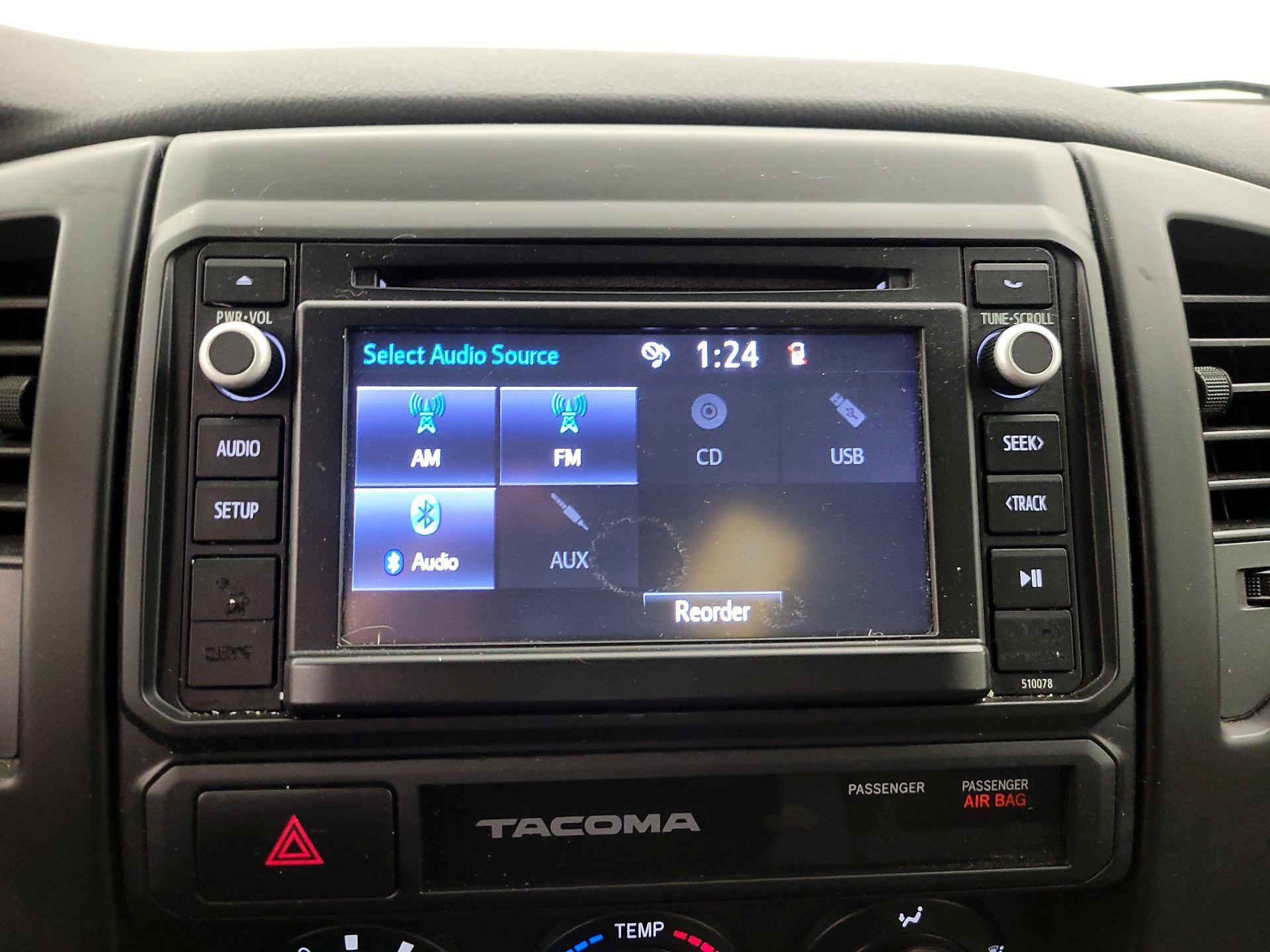 Thumbnail: 2015 Toyota Tacoma - 14