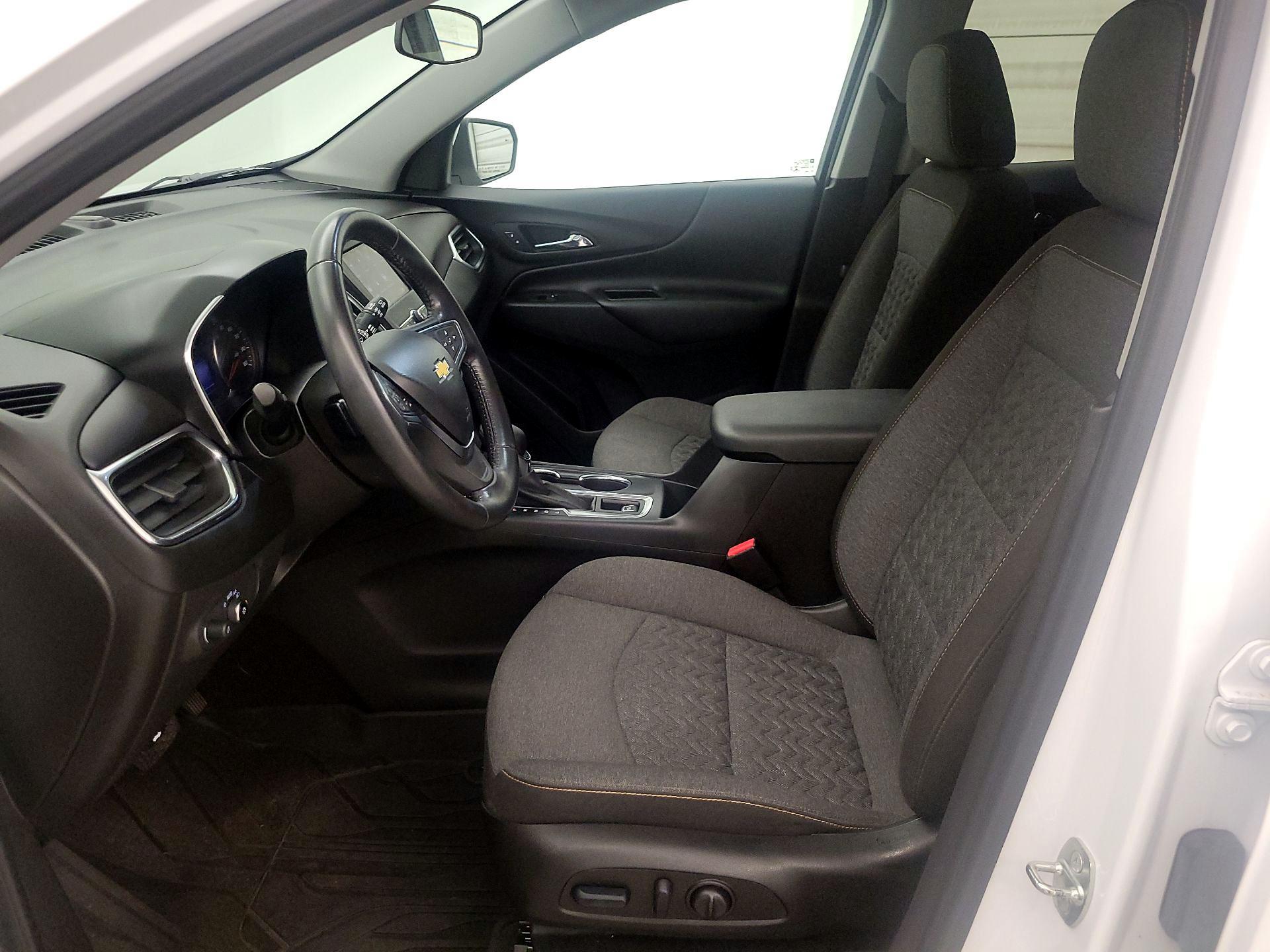 Thumbnail: 2022 Chevrolet Equinox - 11