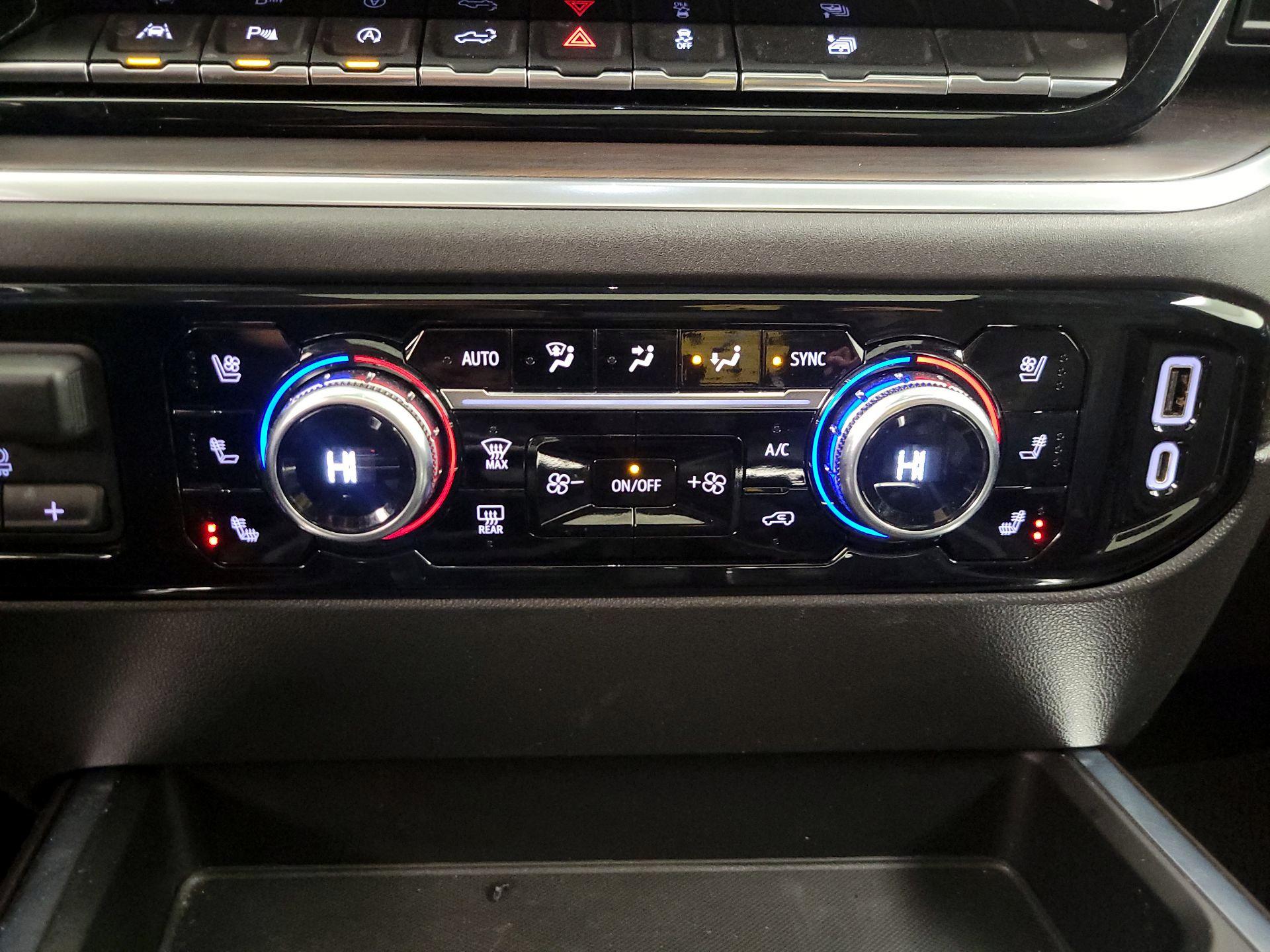 Thumbnail: 2022 GMC Sierra 1500 - 17