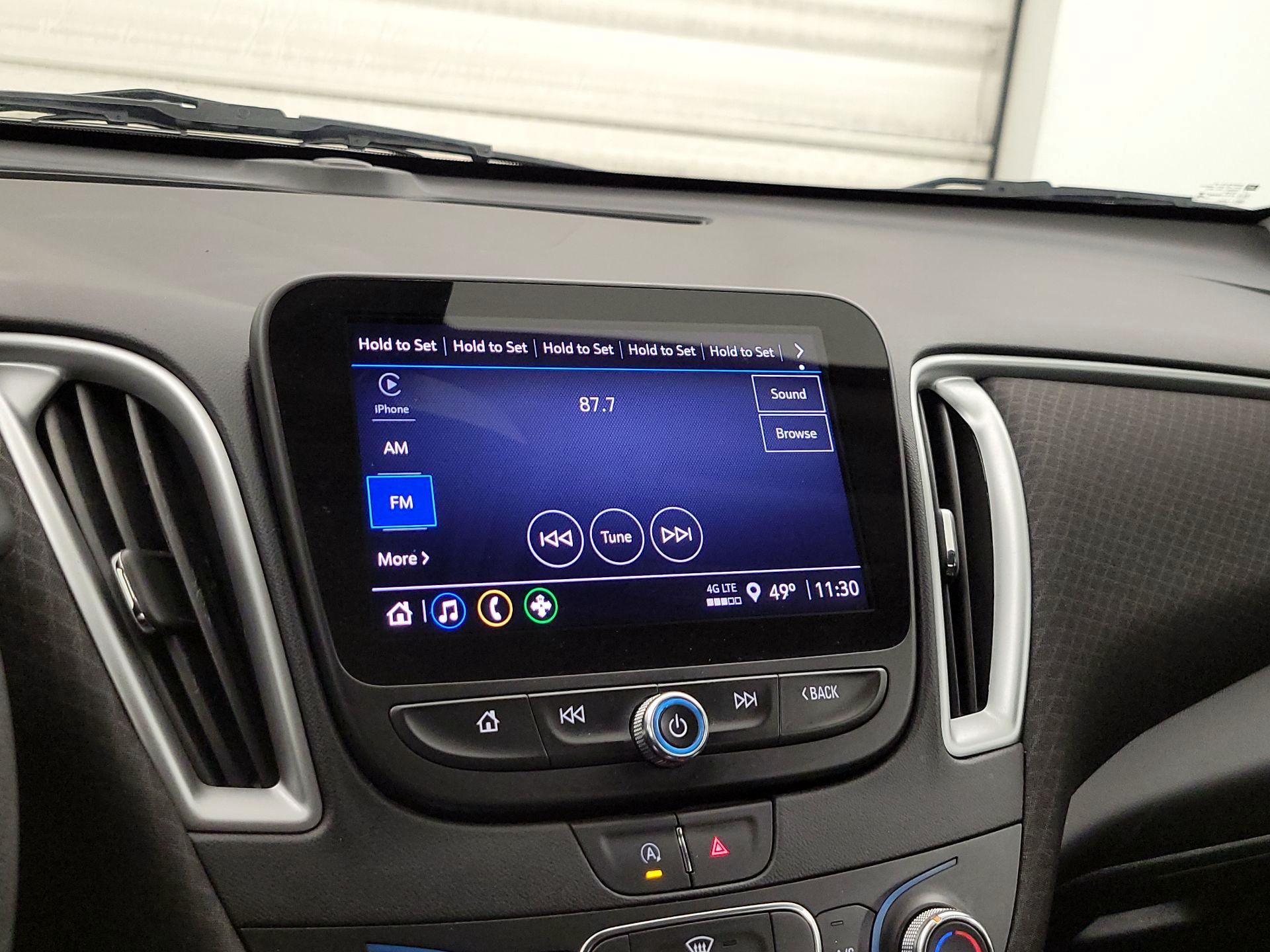 Thumbnail: 2022 Chevrolet Malibu - 15