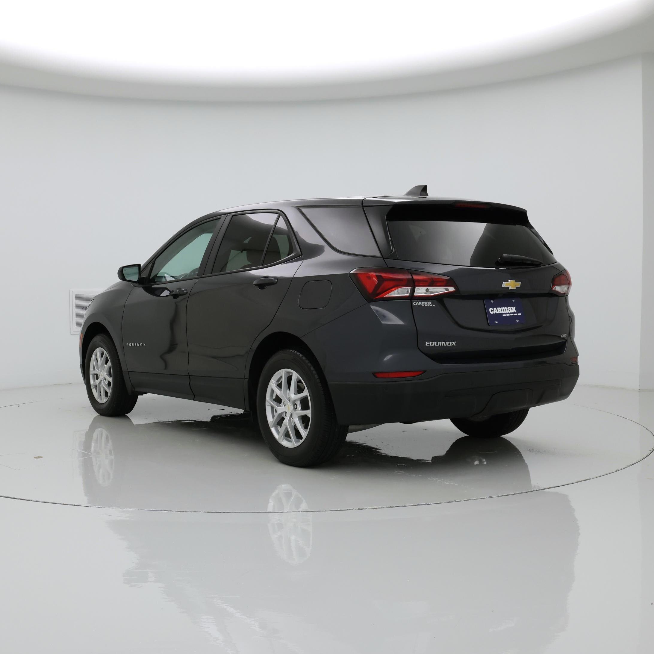 Thumbnail: 2022 Chevrolet Equinox - 2