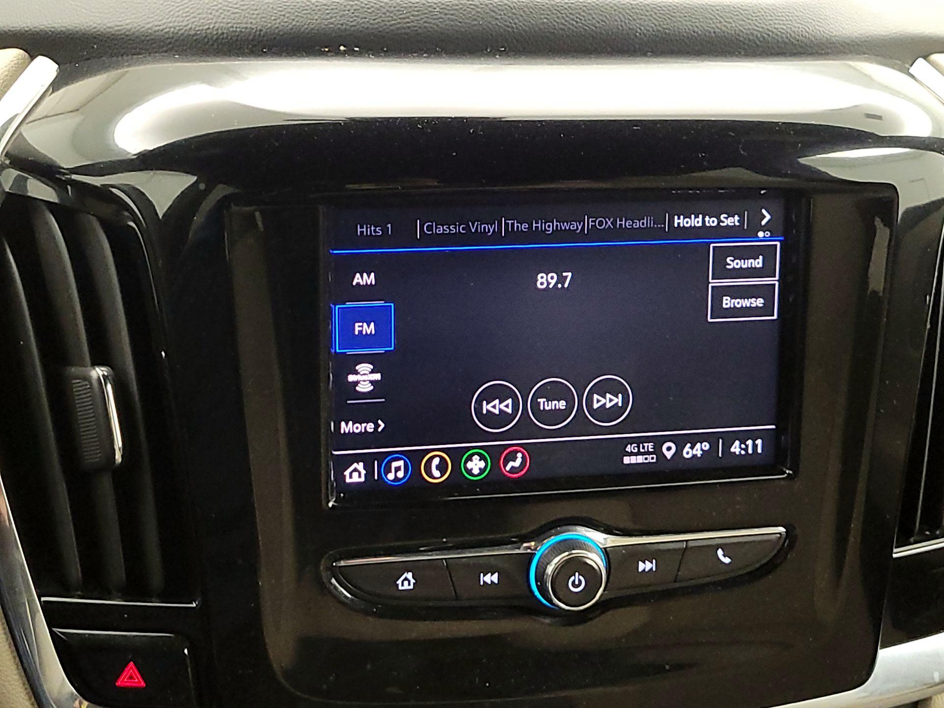 Thumbnail: 2023 Chevrolet Traverse - 15