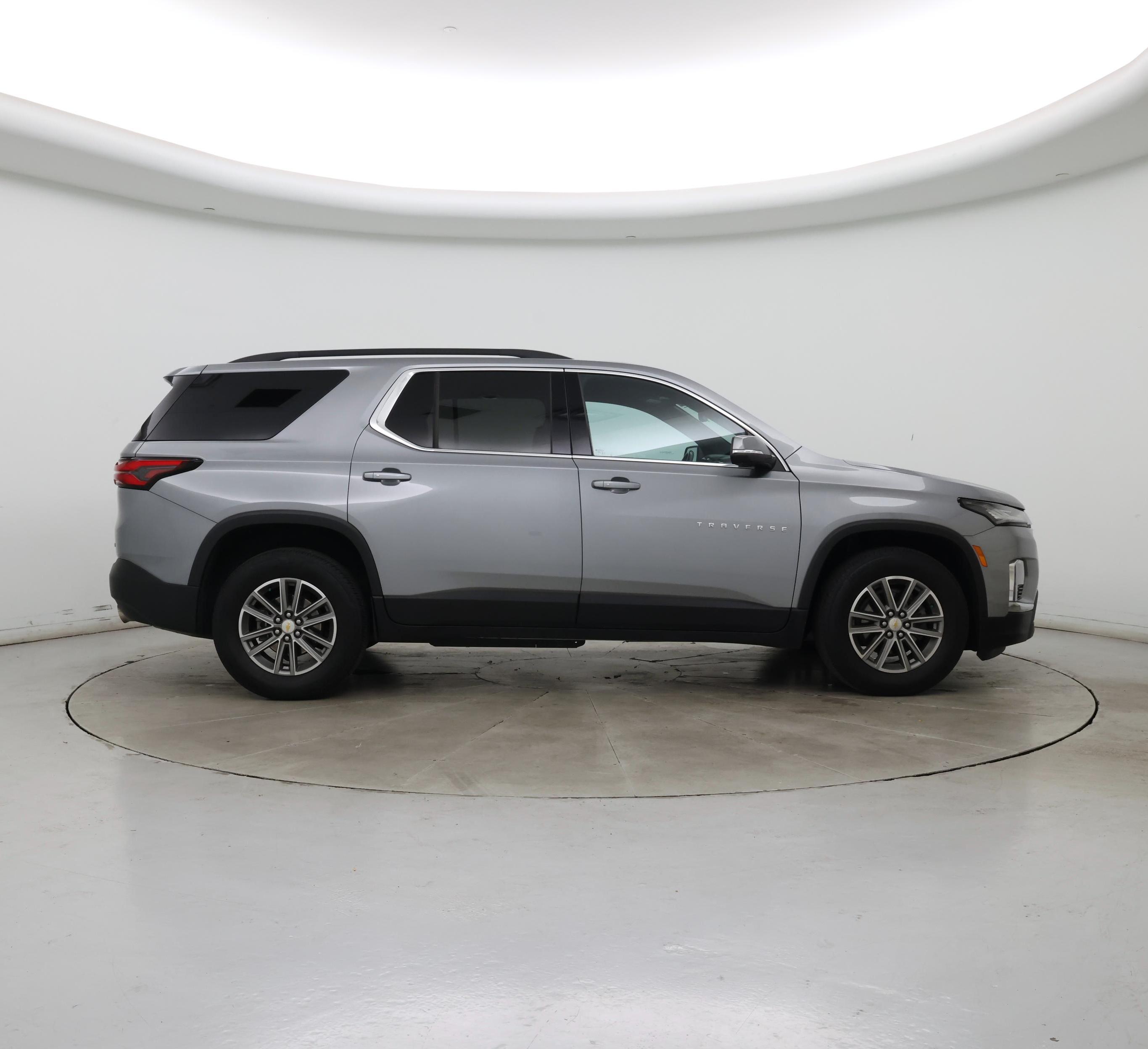 Thumbnail: 2023 Chevrolet Traverse - 7