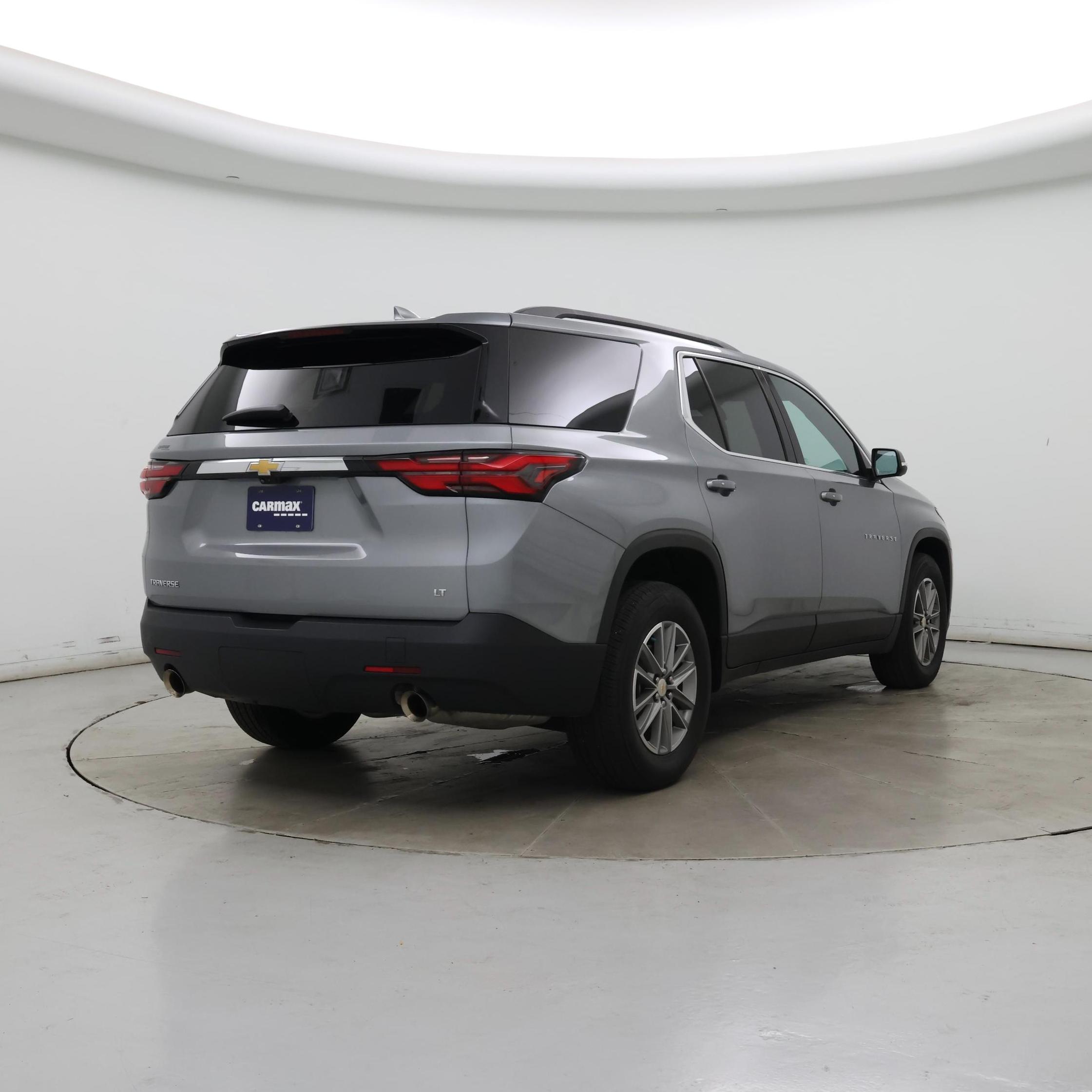Thumbnail: 2023 Chevrolet Traverse - 8