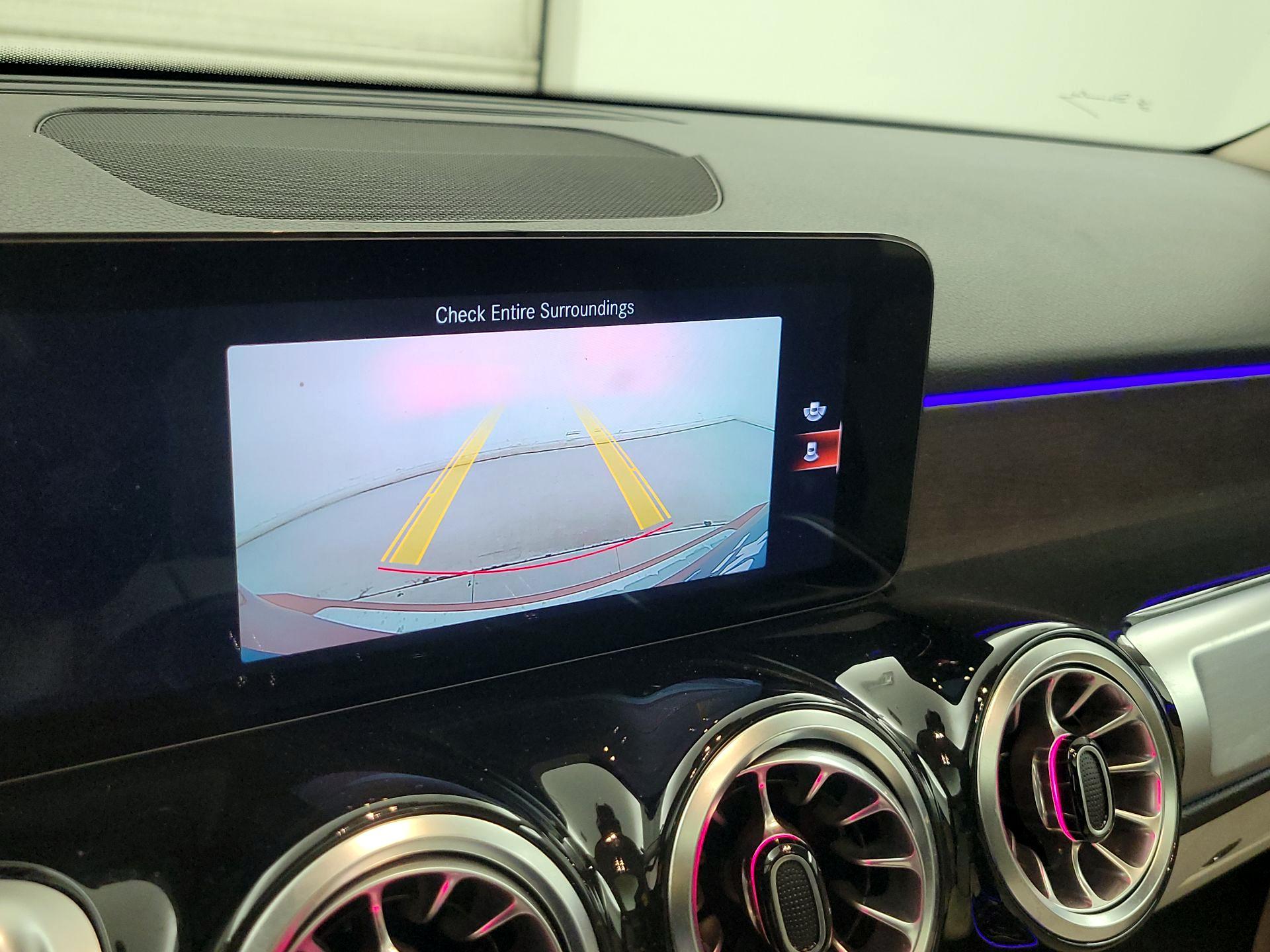 Thumbnail: 2022 Mercedes-Benz GLB - 15