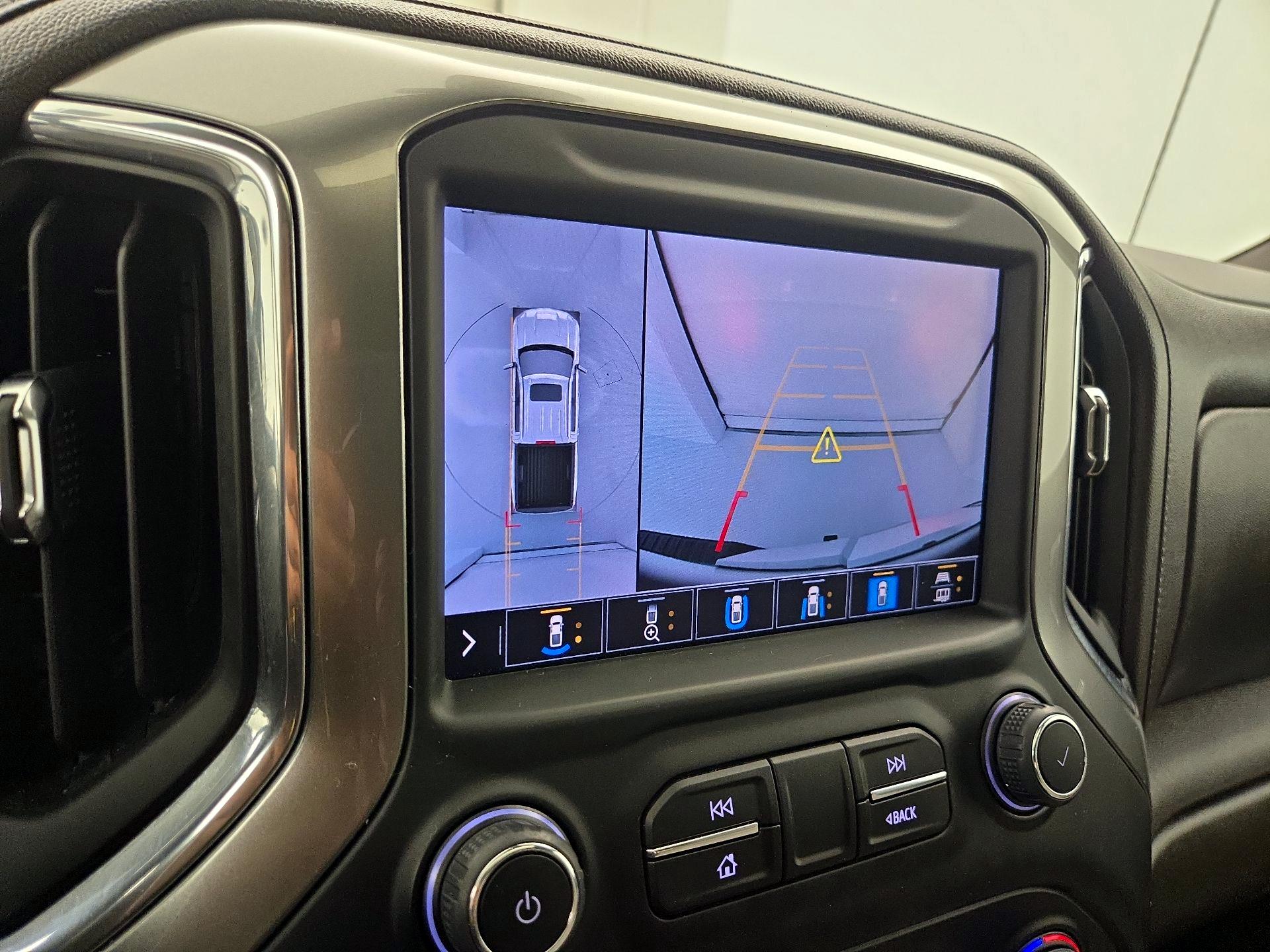 Thumbnail: 2022 Chevrolet Silverado 1500 - 15