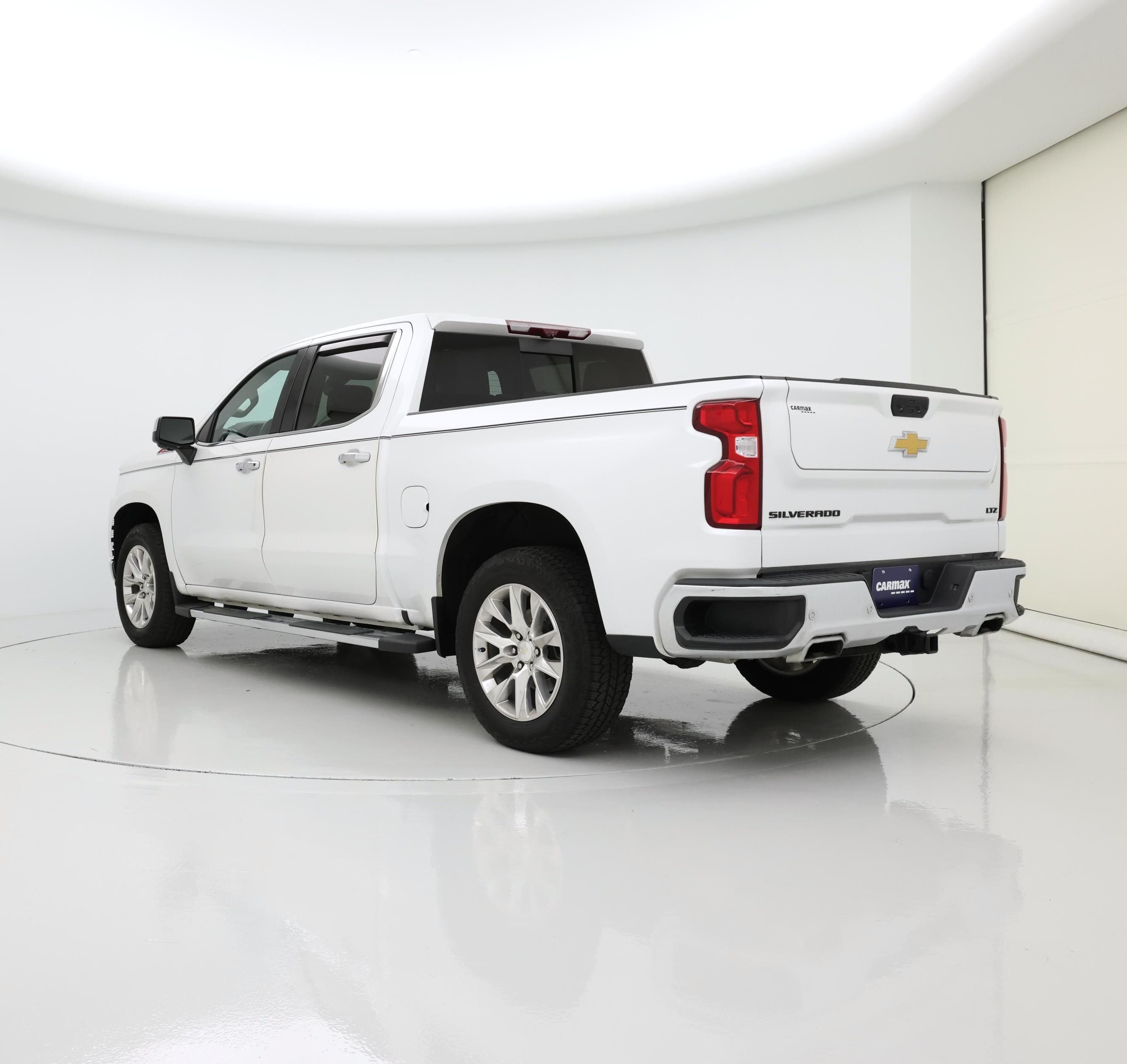 Thumbnail: 2022 Chevrolet Silverado 1500 - 2