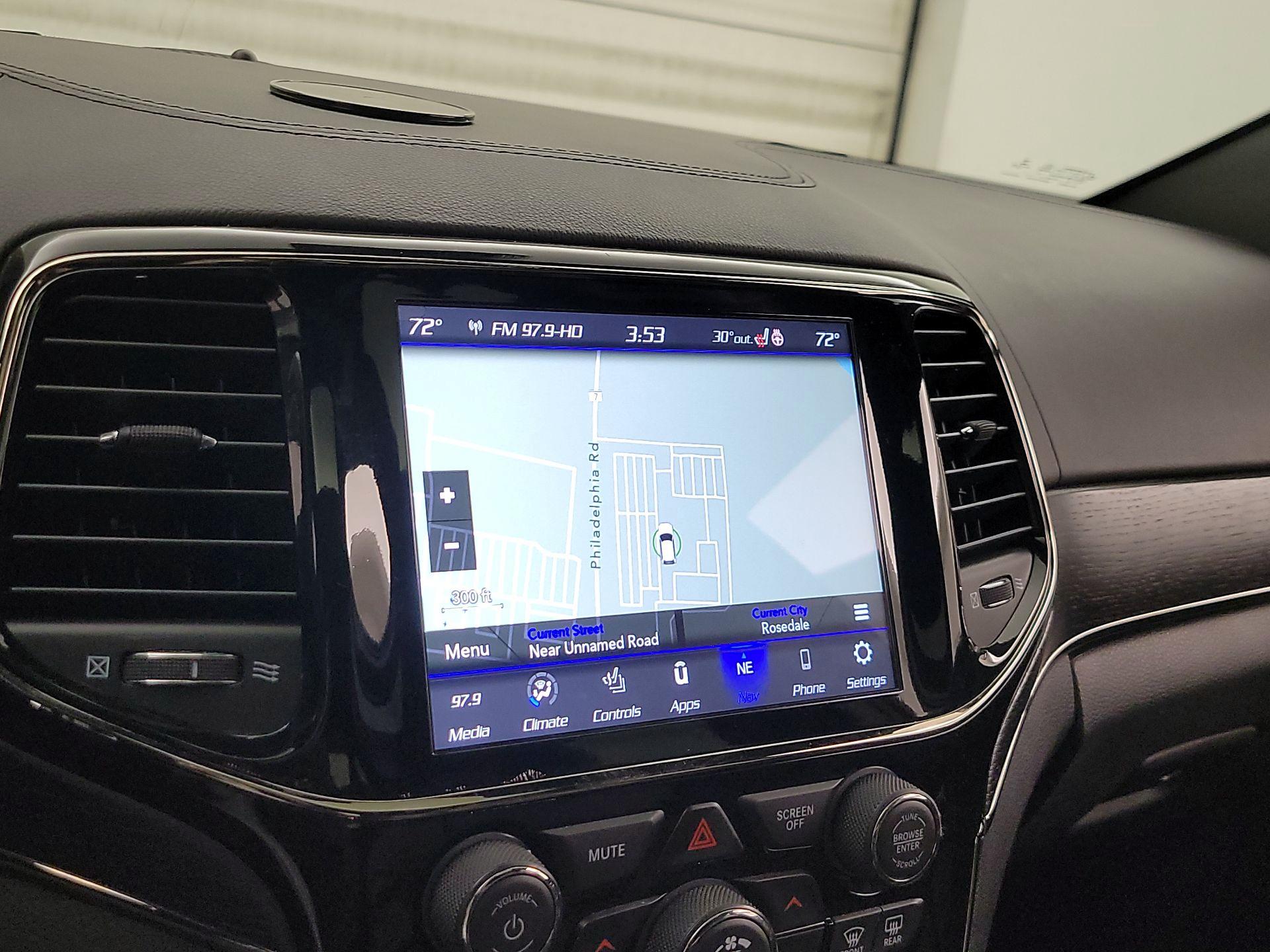 Thumbnail: 2020 Jeep Grand Cherokee - 14