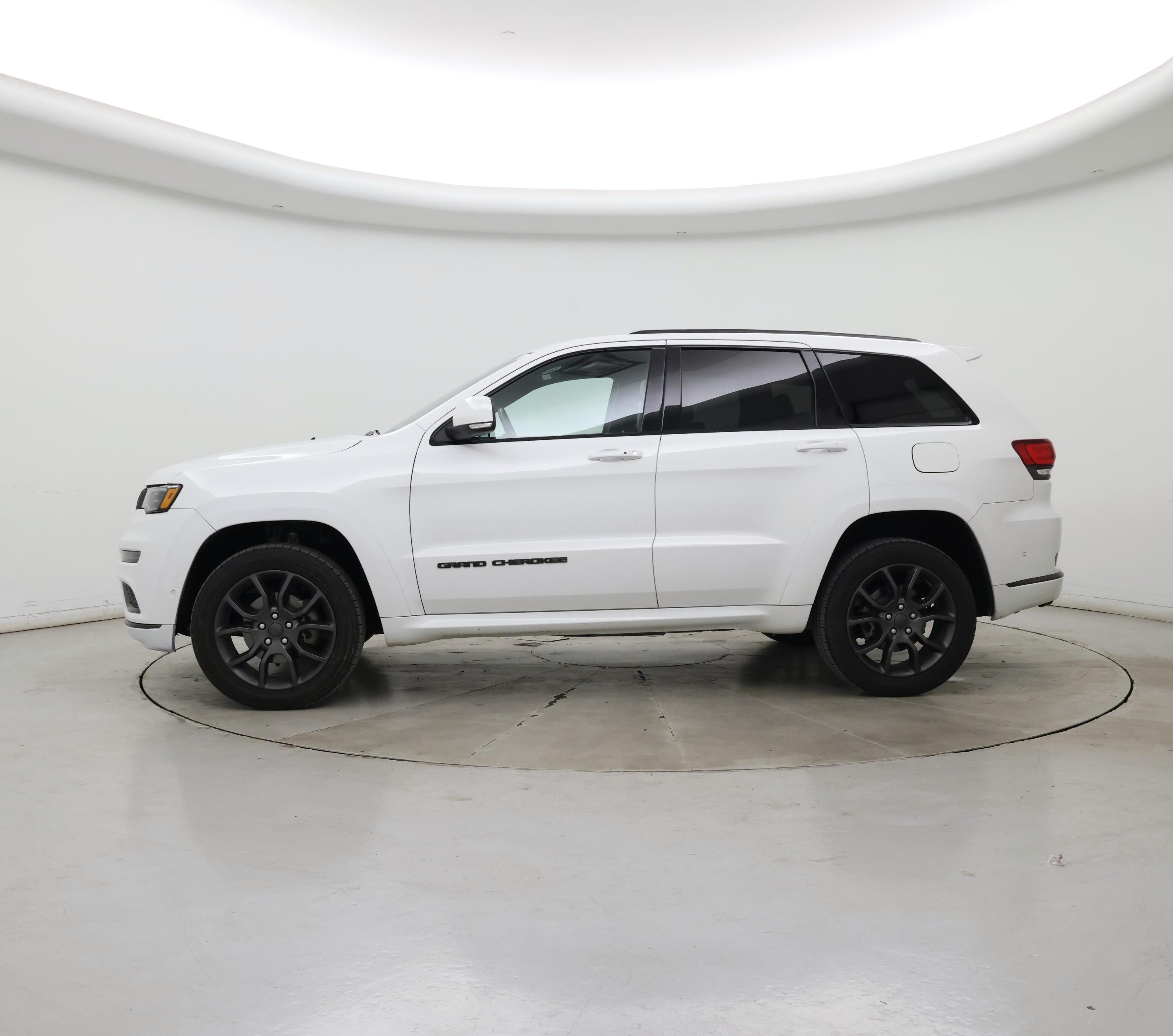 Thumbnail: 2020 Jeep Grand Cherokee - 3
