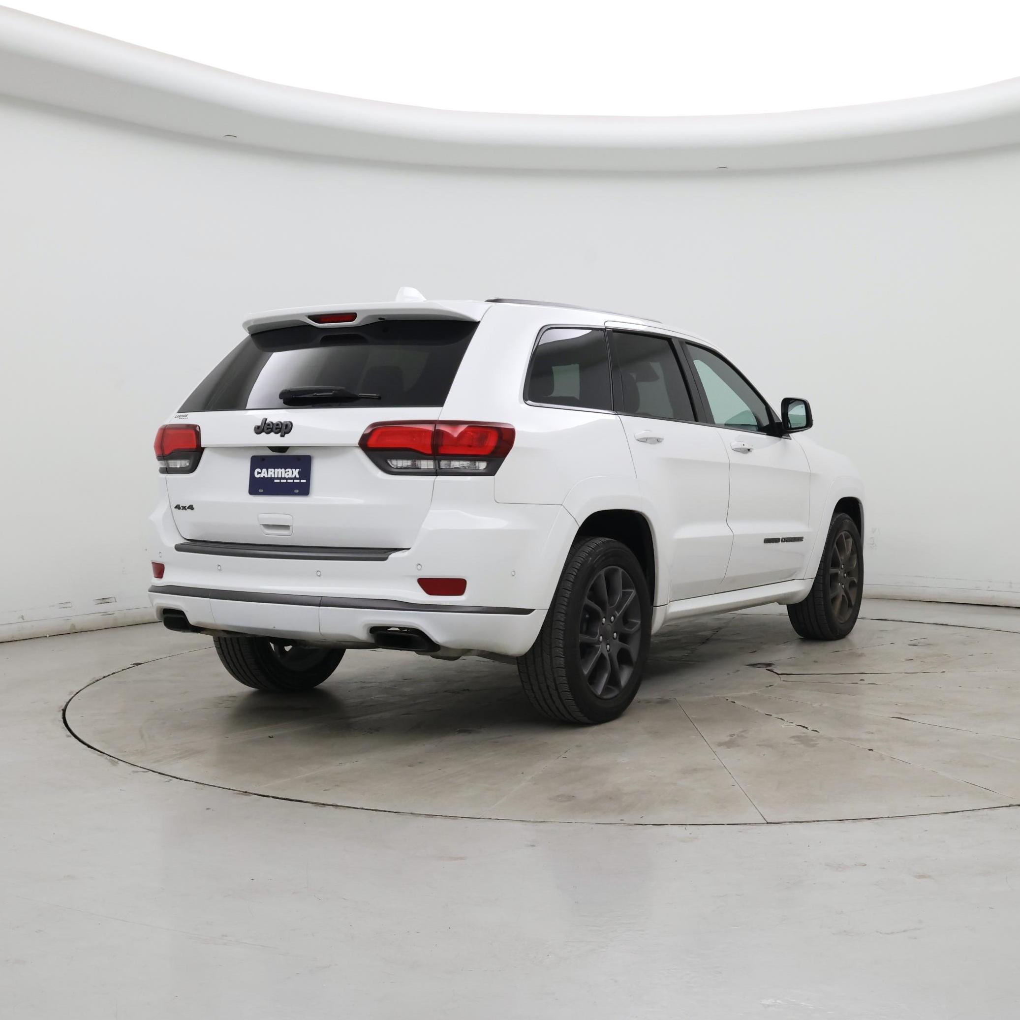 Thumbnail: 2020 Jeep Grand Cherokee - 8