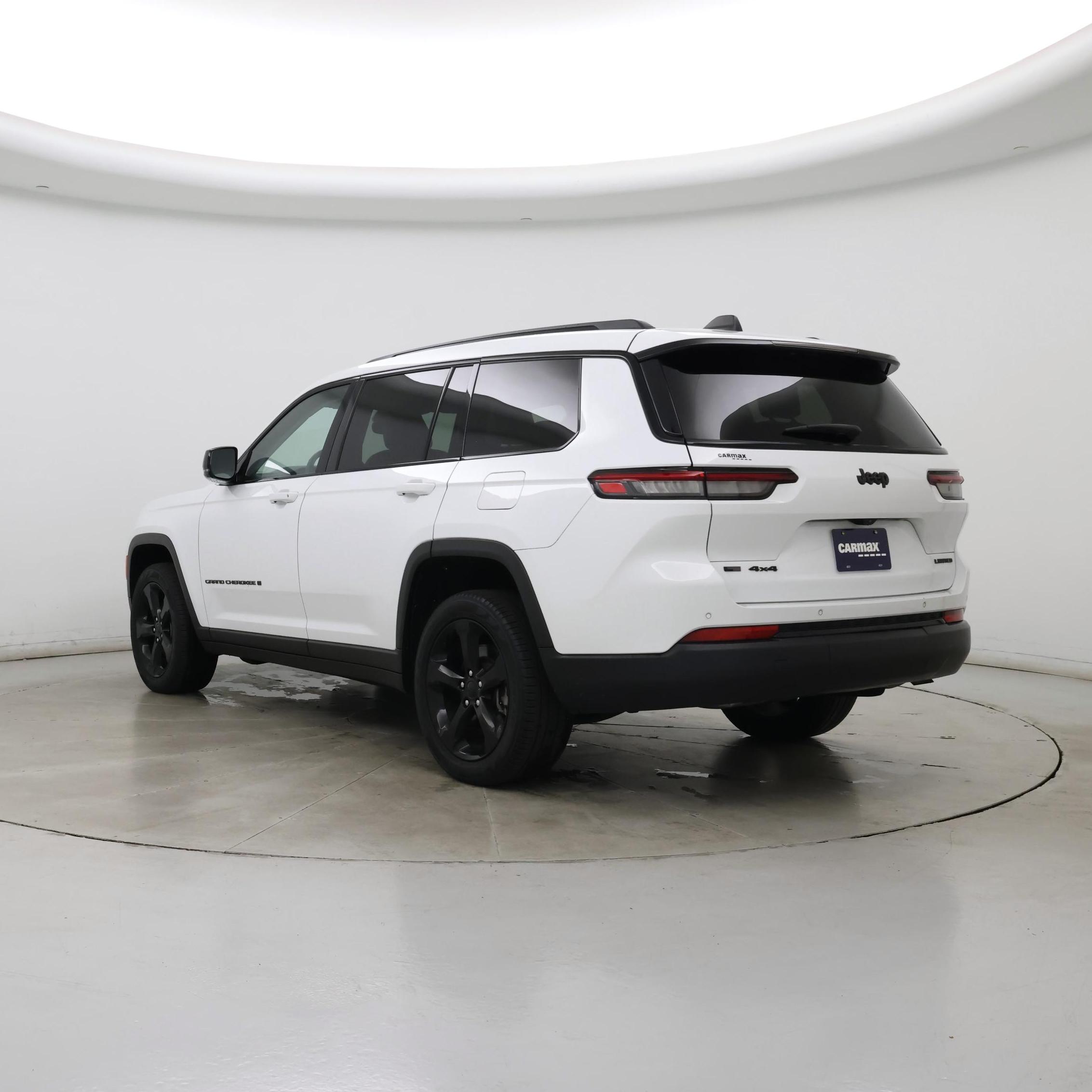 Thumbnail: 2023 Jeep Grand Cherokee L - 2