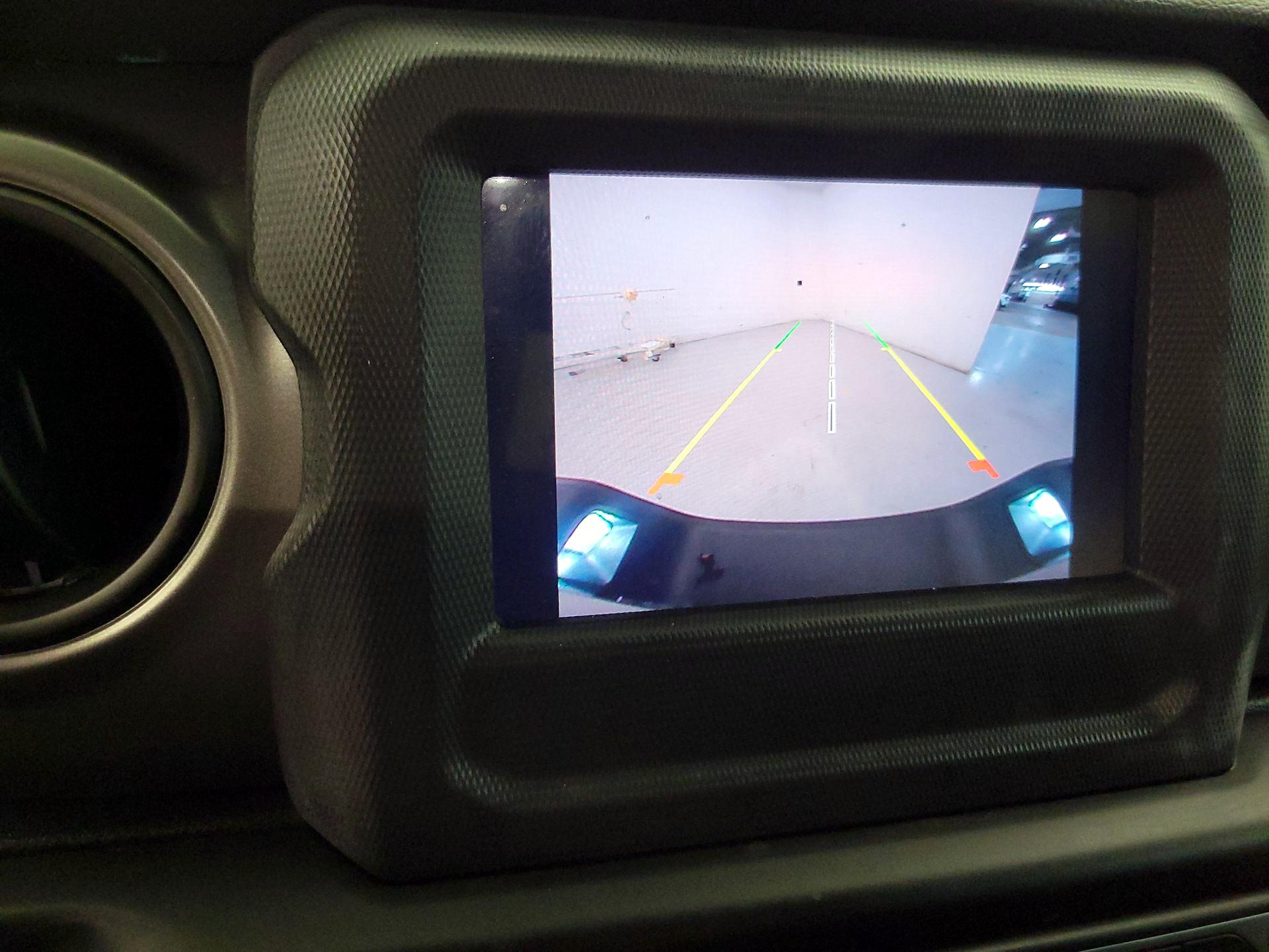 Thumbnail: 2023 Jeep Gladiator - 14