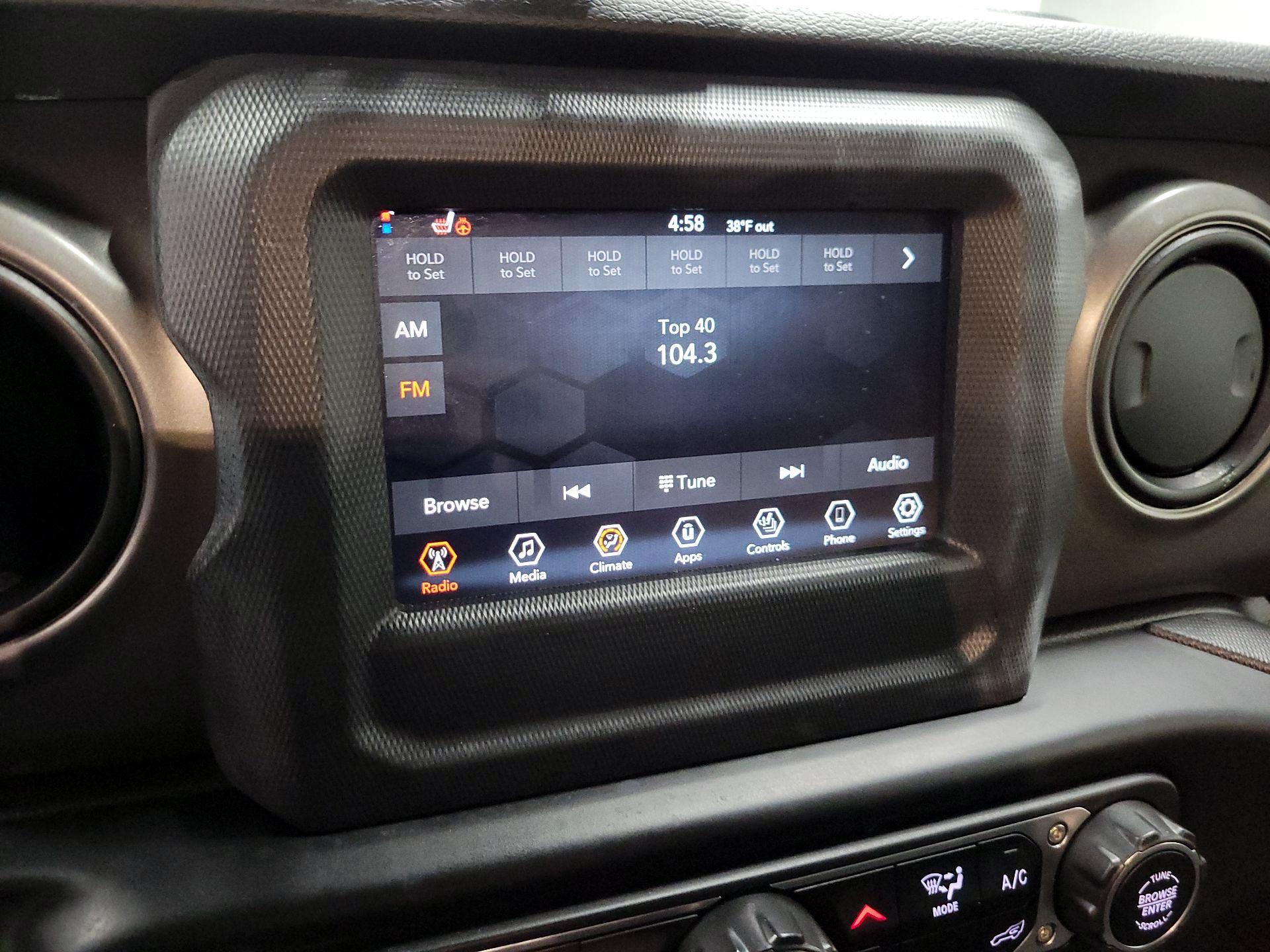 Thumbnail: 2023 Jeep Gladiator - 15