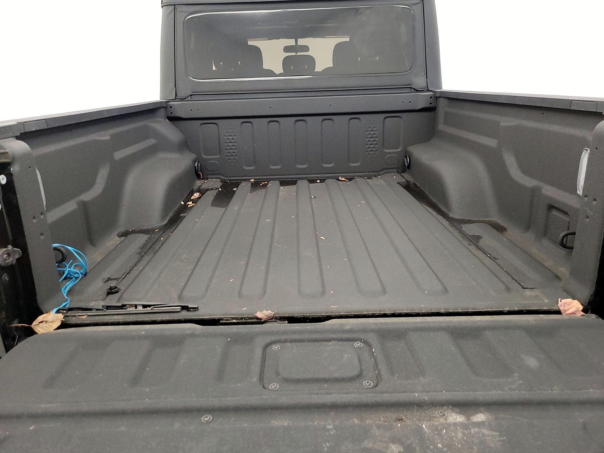 Thumbnail: 2023 Jeep Gladiator - 20