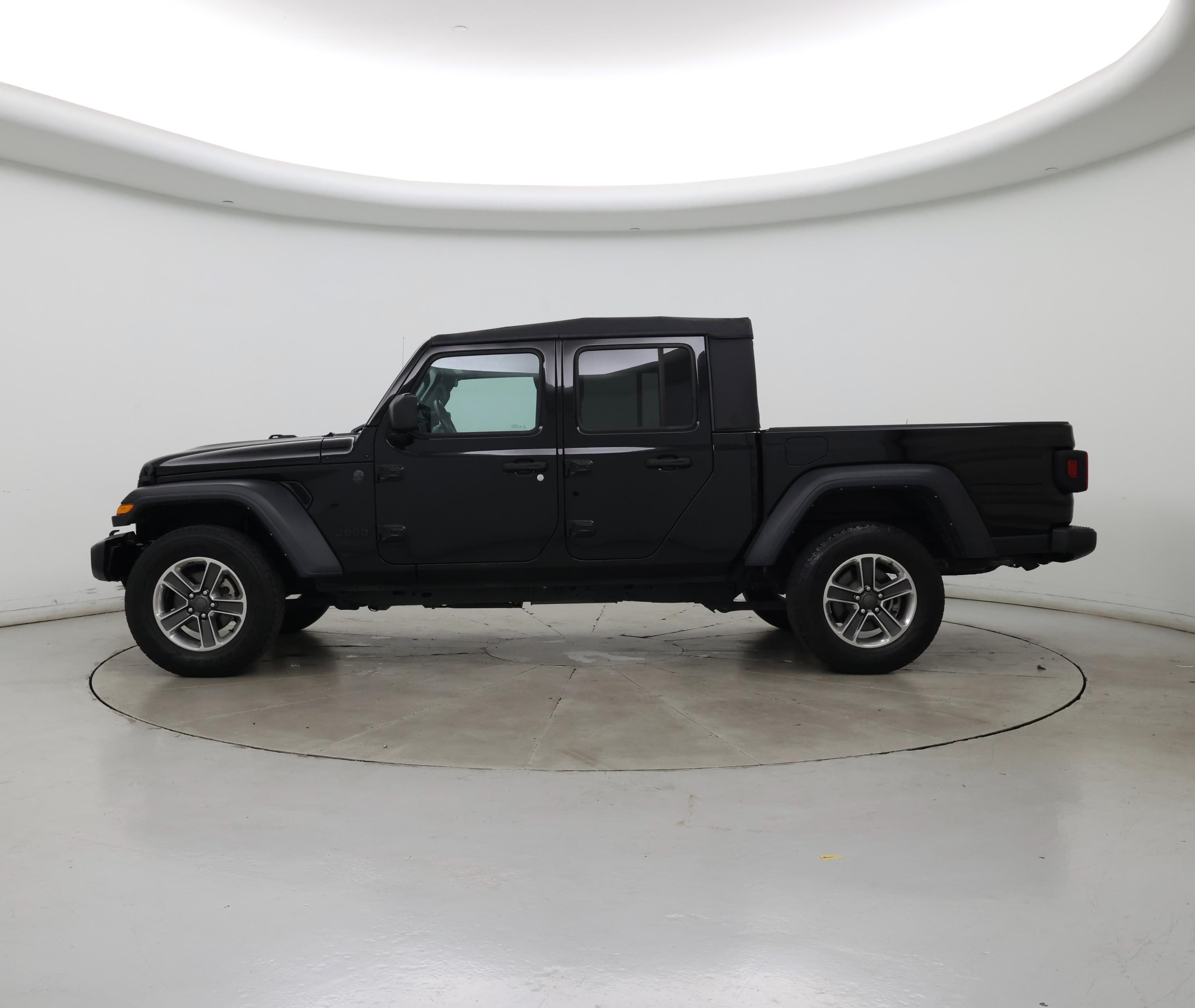 Thumbnail: 2023 Jeep Gladiator - 3