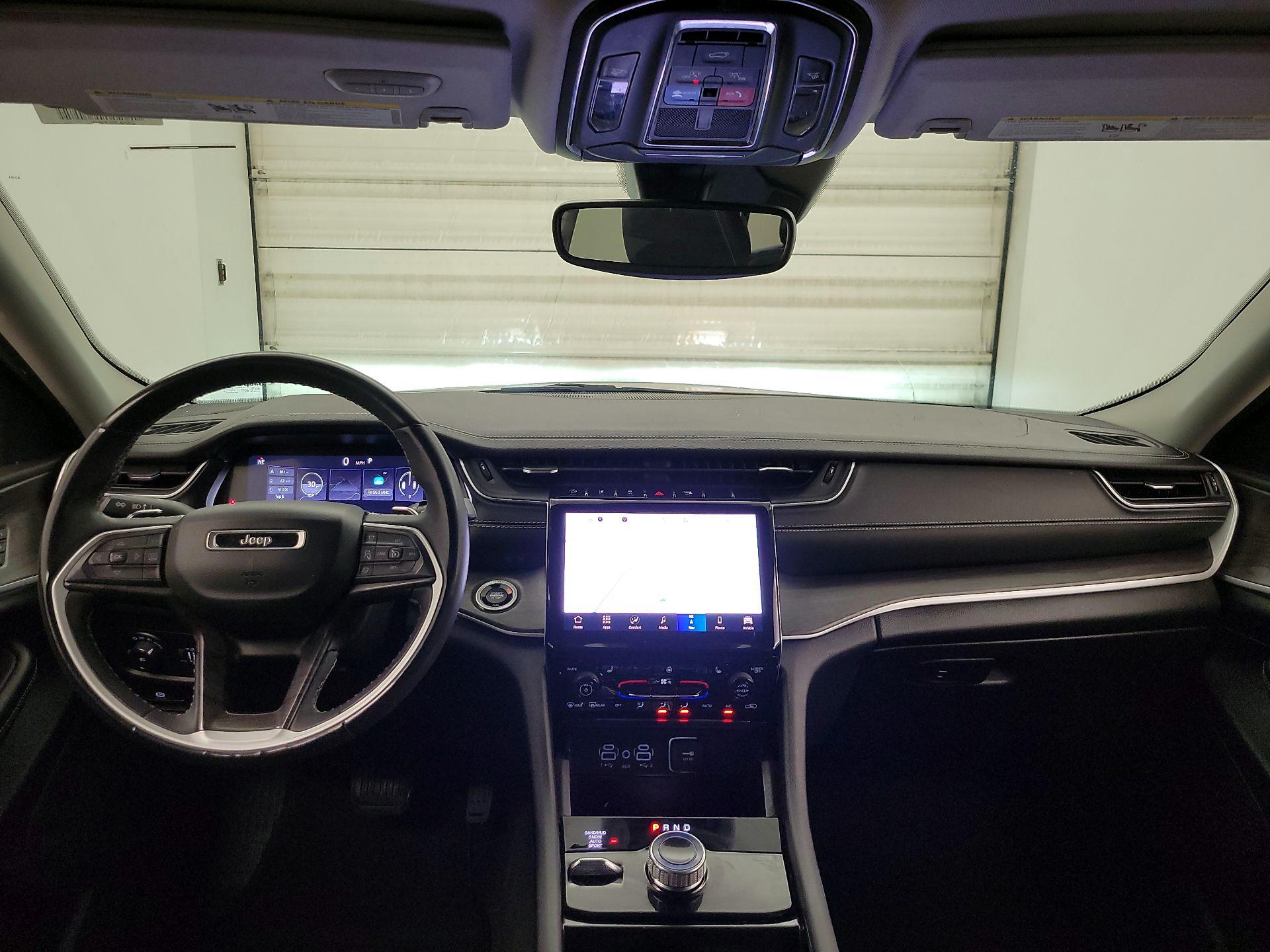 Thumbnail: 2023 Jeep Grand Cherokee - 9