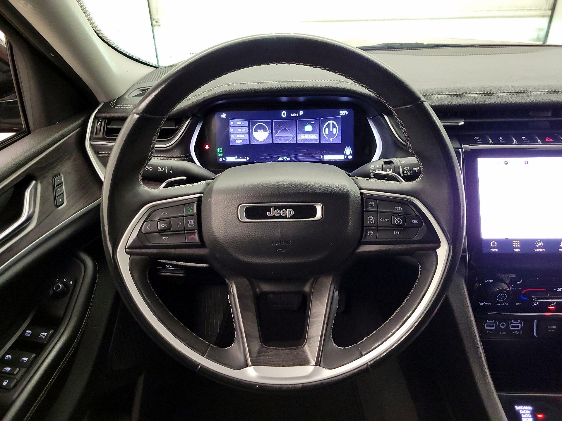 Thumbnail: 2023 Jeep Grand Cherokee - 10