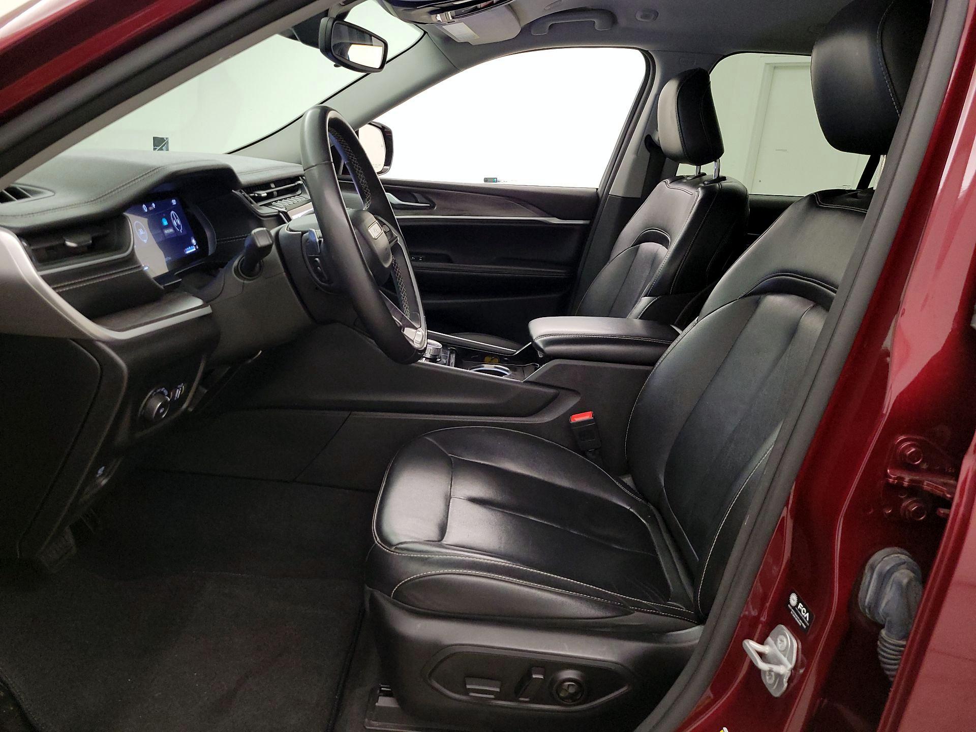 Thumbnail: 2023 Jeep Grand Cherokee - 11