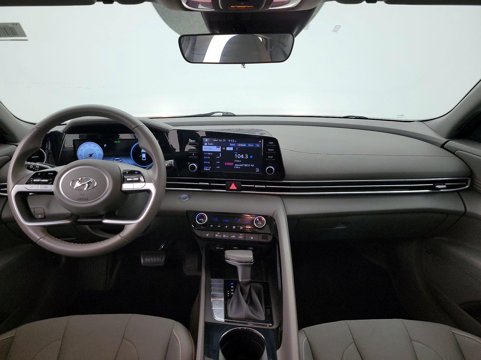 Thumbnail: 2022 Hyundai Elantra - 9