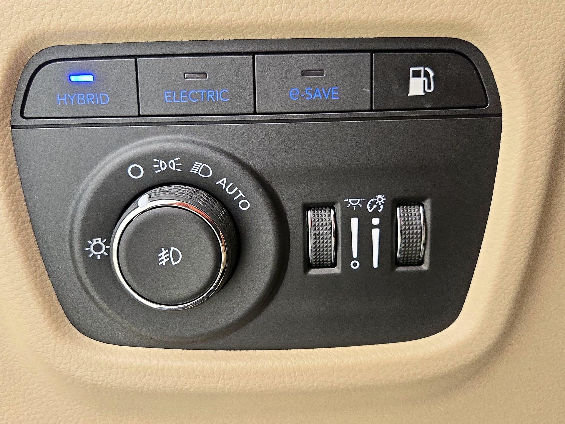 Thumbnail: 2023 Jeep Grand Cherokee - 13