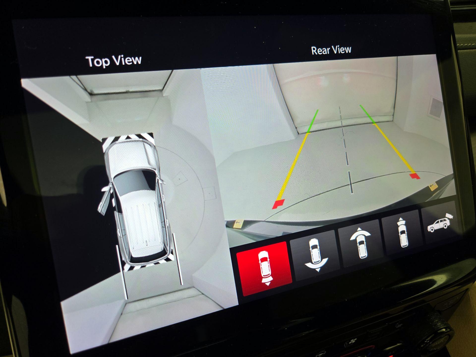 Thumbnail: 2023 Jeep Grand Cherokee - 15