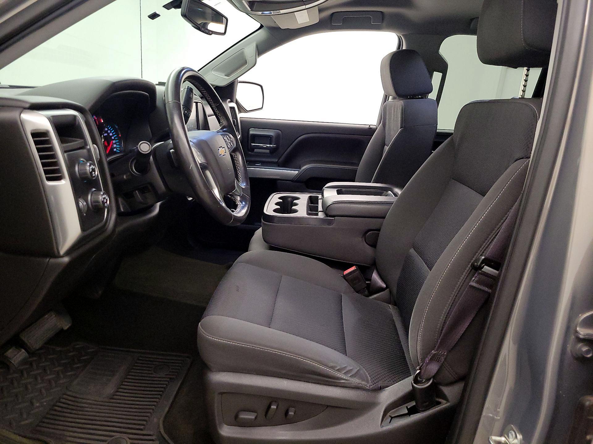 Thumbnail: 2017 Chevrolet Silverado 1500 - 11