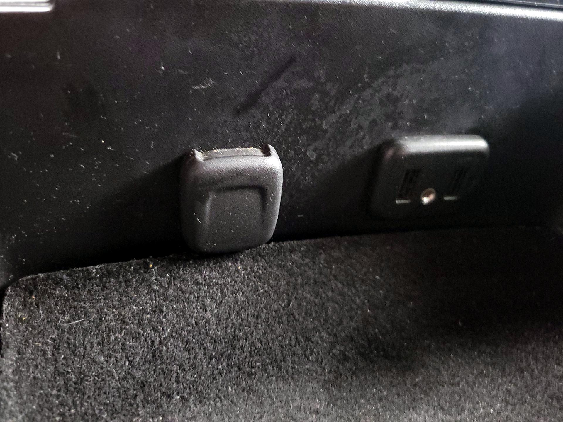 Thumbnail: 2017 Chevrolet Silverado 1500 - 18