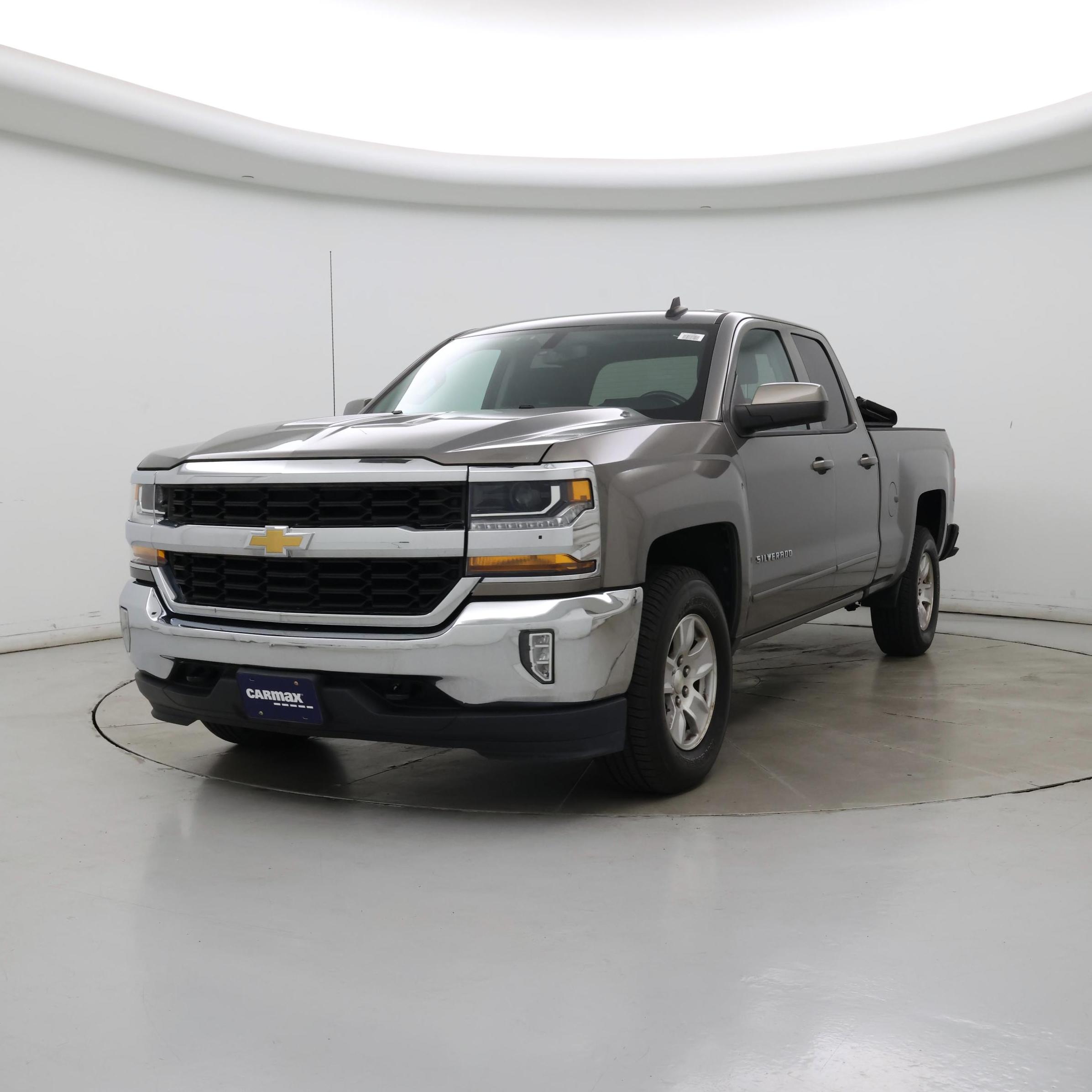 Thumbnail: 2017 Chevrolet Silverado 1500 - 4